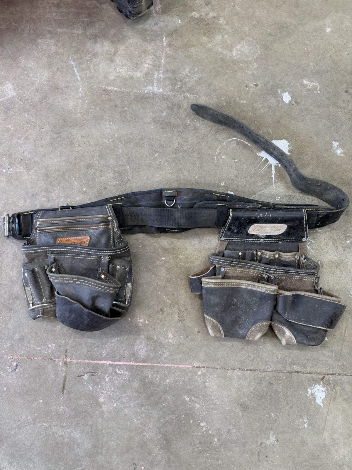 AWP Leather Tool Belt Adjustable Multiple Pockets Black PADDED BELT