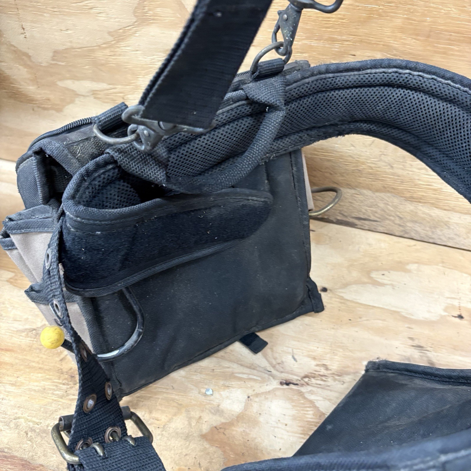 Husky Heavy Duty Work Tool Padded Belt & Suspenders