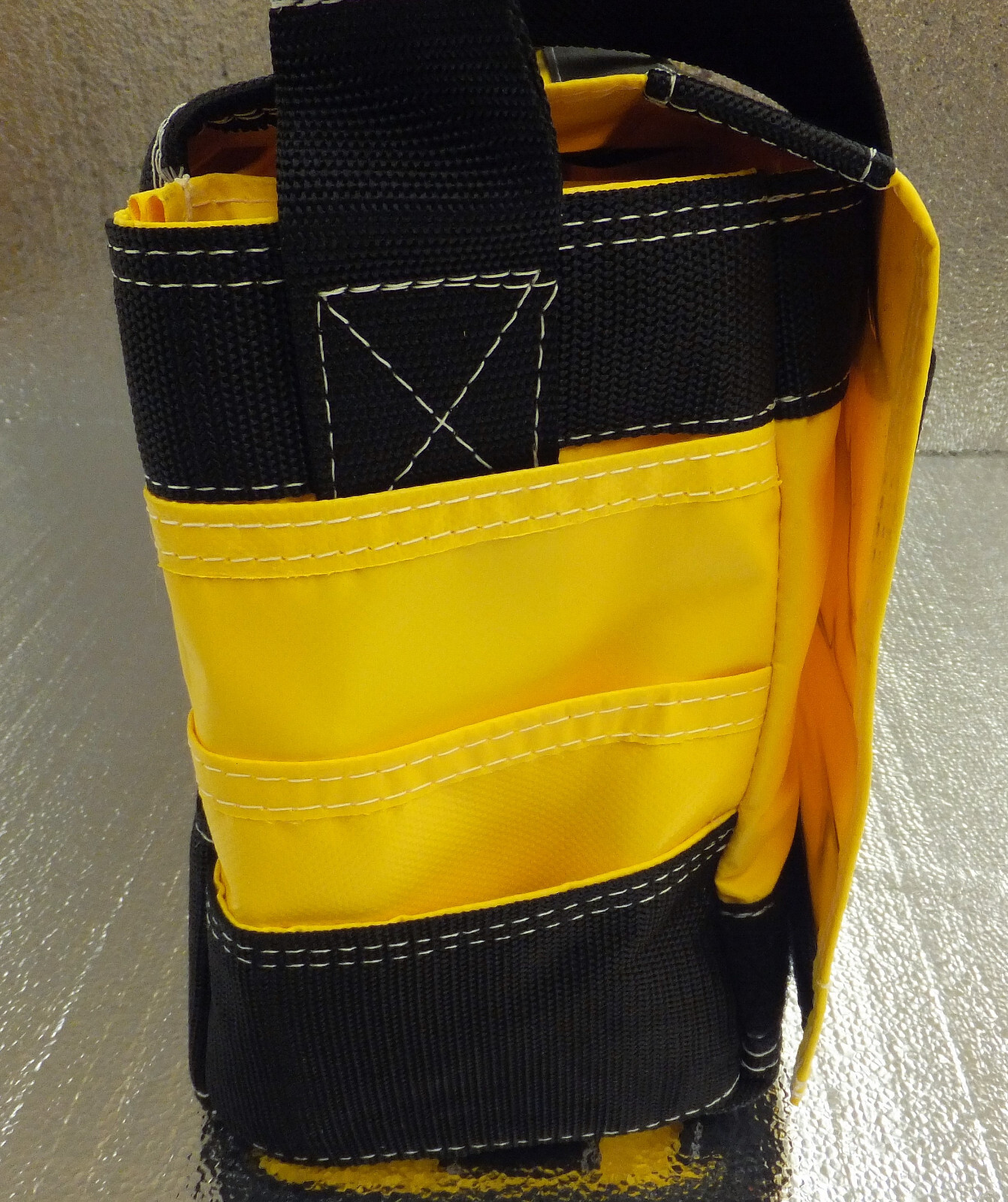 TOOL BAG-HARD WALL, VINYL COATED NYLON, HIGH STORAGE, ******SEE DESCRIPTION*****