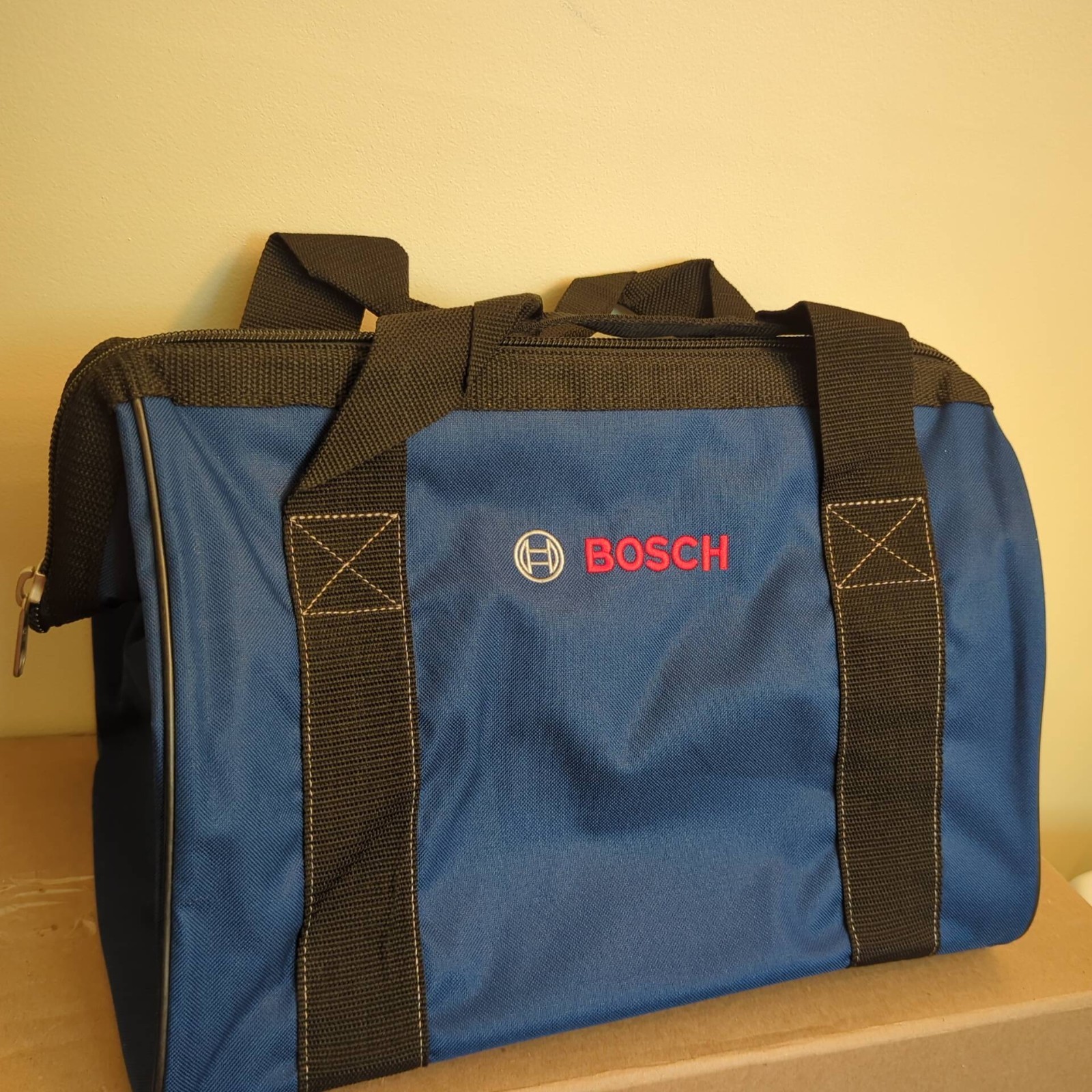 2 Genuine BOSCH Tool Bag Duffel Authentic Original CW02 16″x12″ x10″ Carry