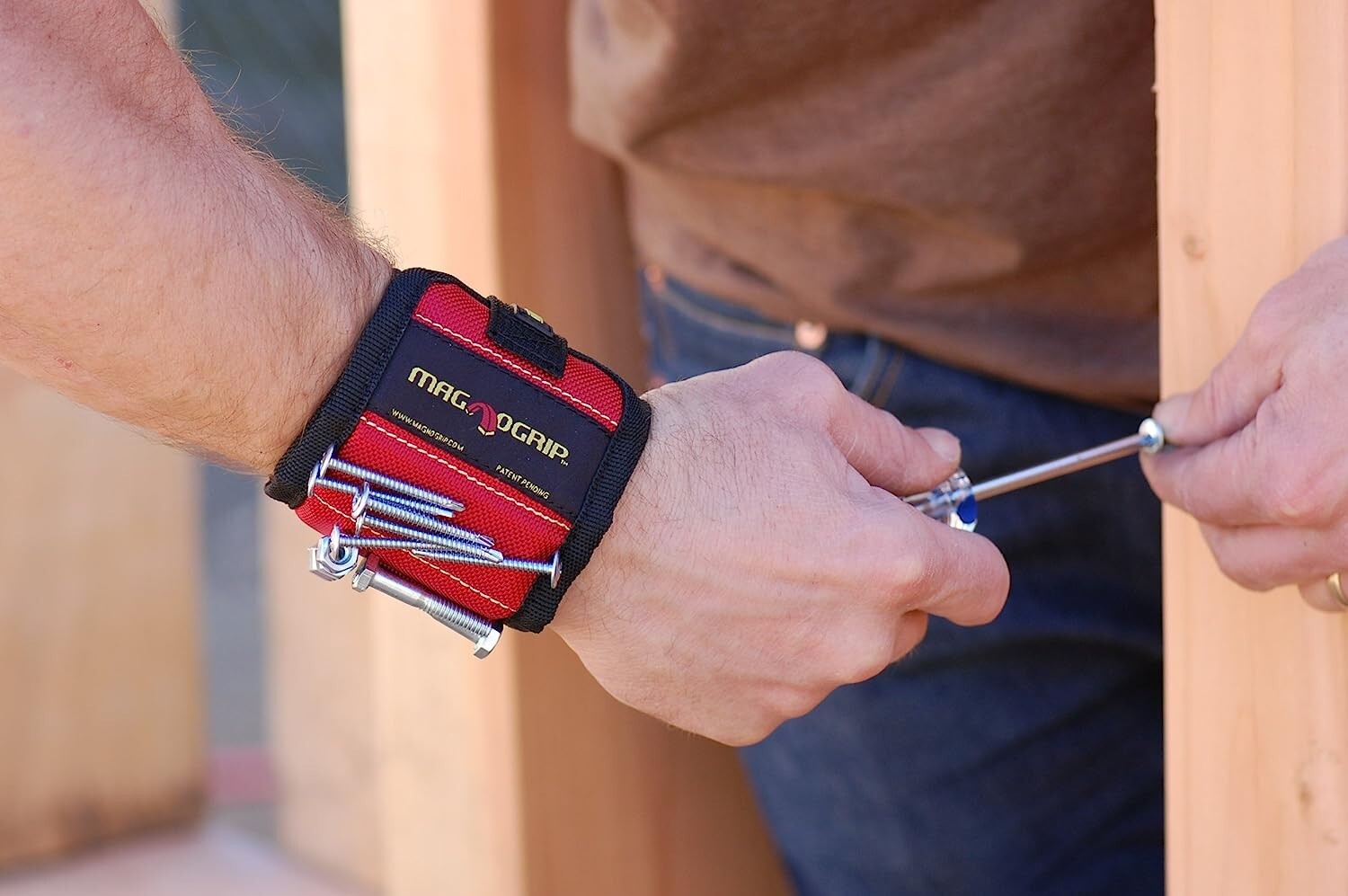 Magnetic Wristband for Holding Screws, Scissors & Small Tools – One Size – Red