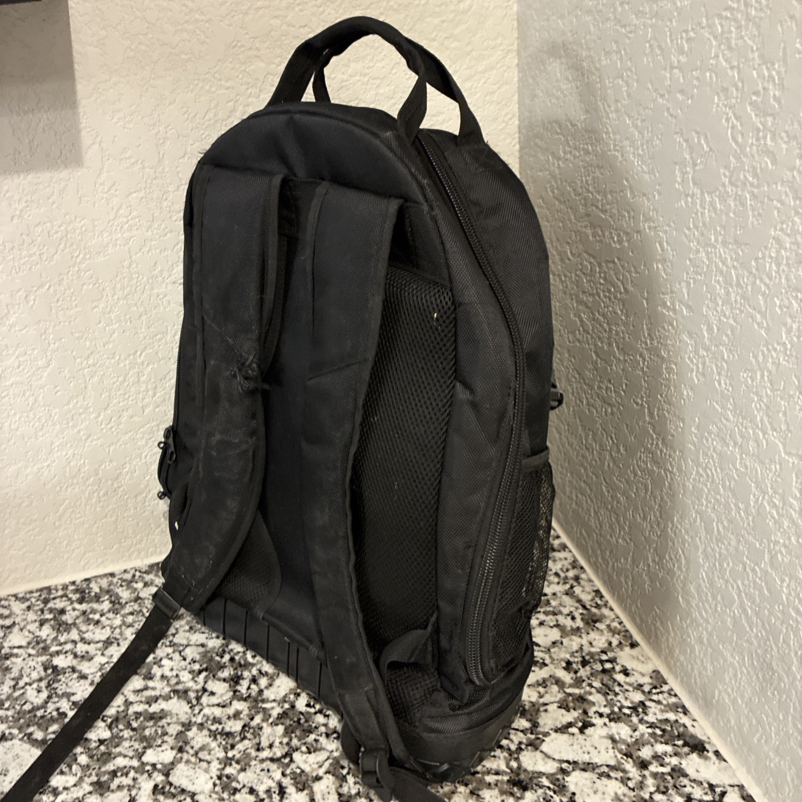 Preowned Lincoln Tech Multipocket Backpack Bag for Tools & Laptop USED Condition