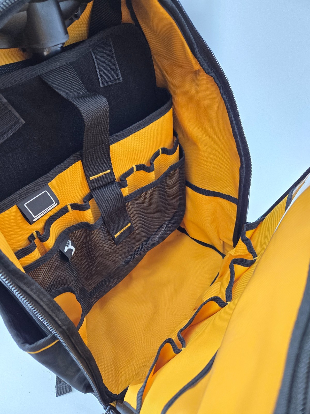 DEWALT PRO Backpack on Wheels DWST60101