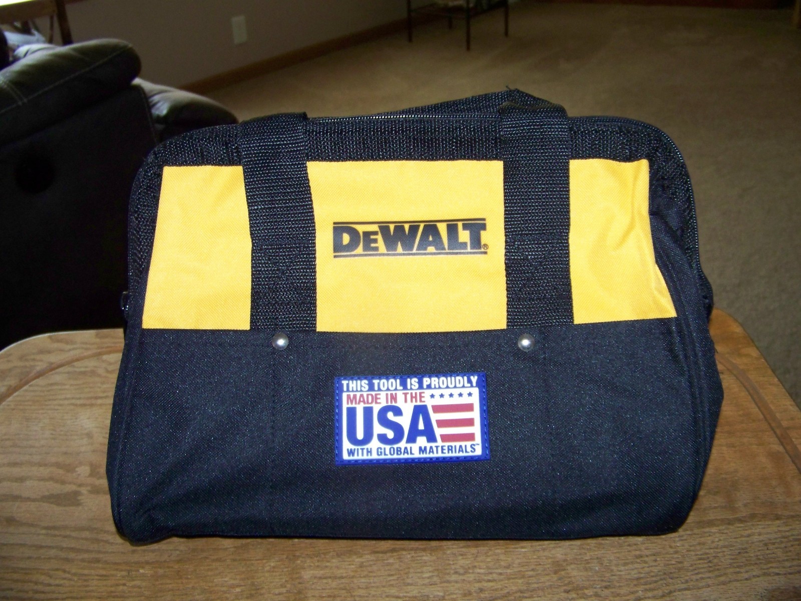 Dewalt USA Tool Bag / Case 12″ x 9″ x 9″ Canvas For 20V Drill, Battery Pockets