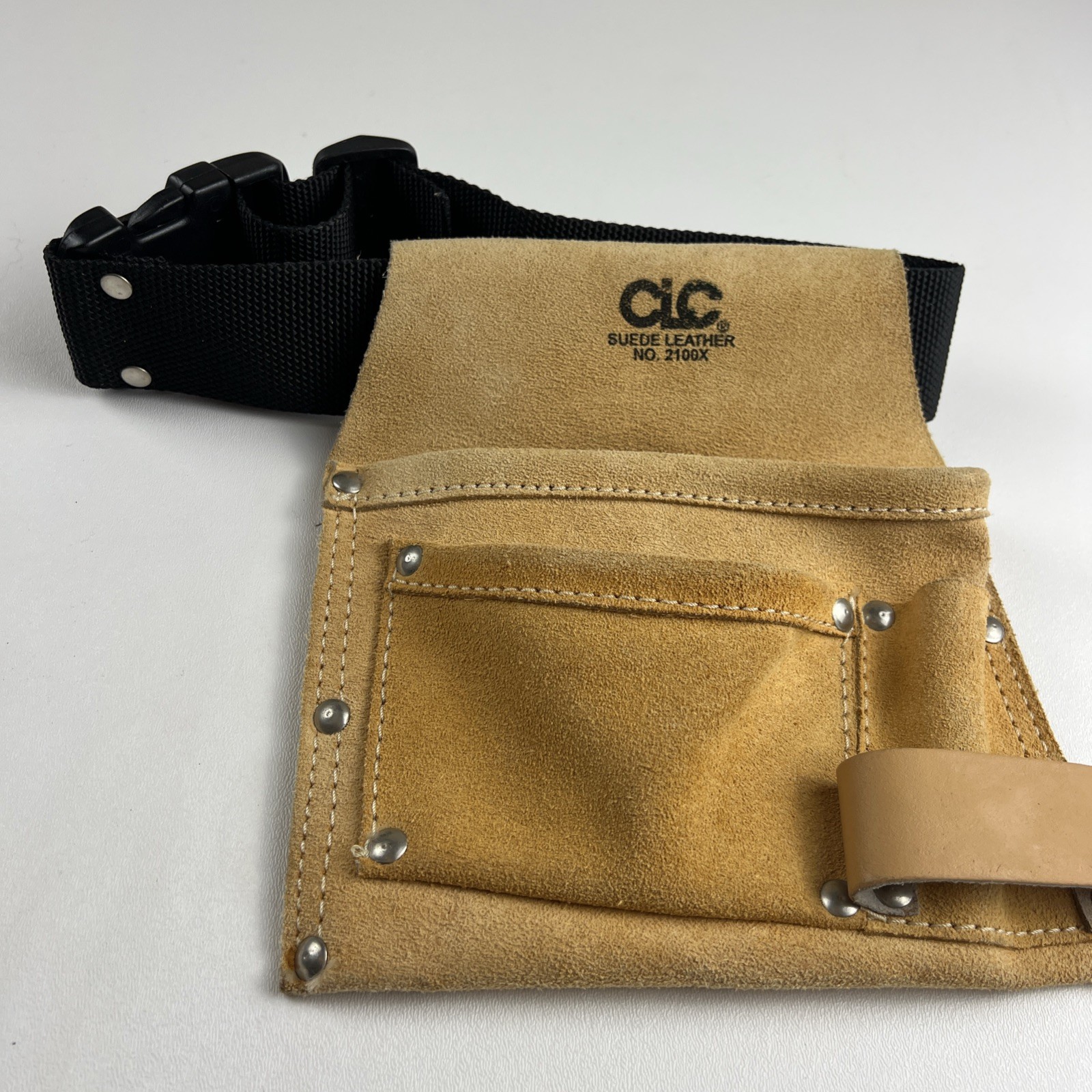 CLC custom leathercraft Suede Tool Bag & Poly Web Belt 3 Pocket Tan