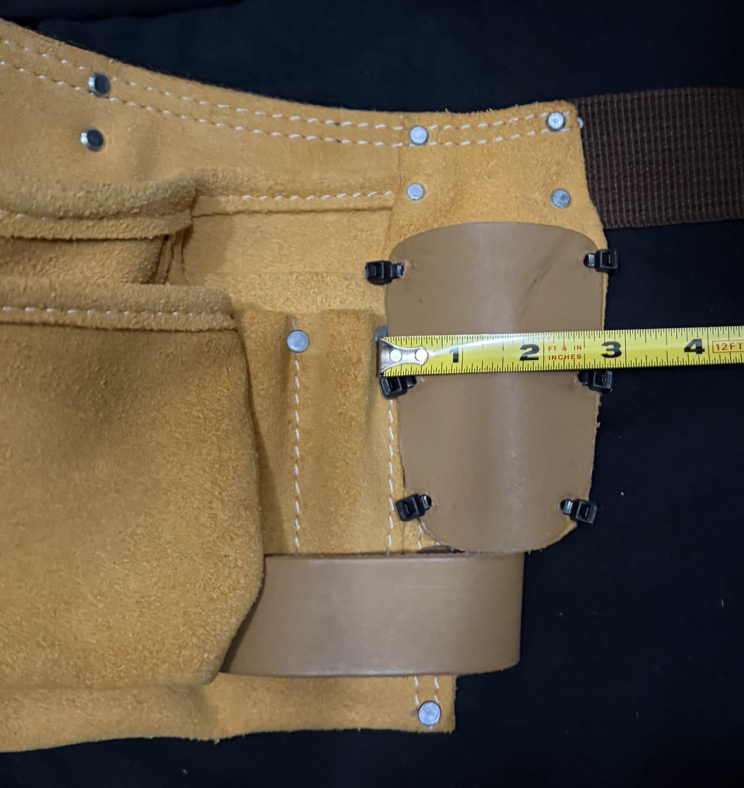 Preowned Unbranded EUC Leather Tool Pouch With Nylon Belt