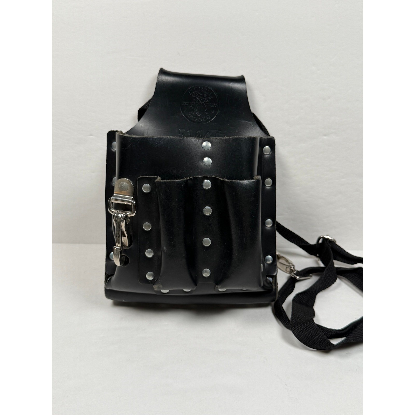 Klein Tools 5164T 8 Pocket Leather Tool Pouch Shoulder Strap Black Electrician
