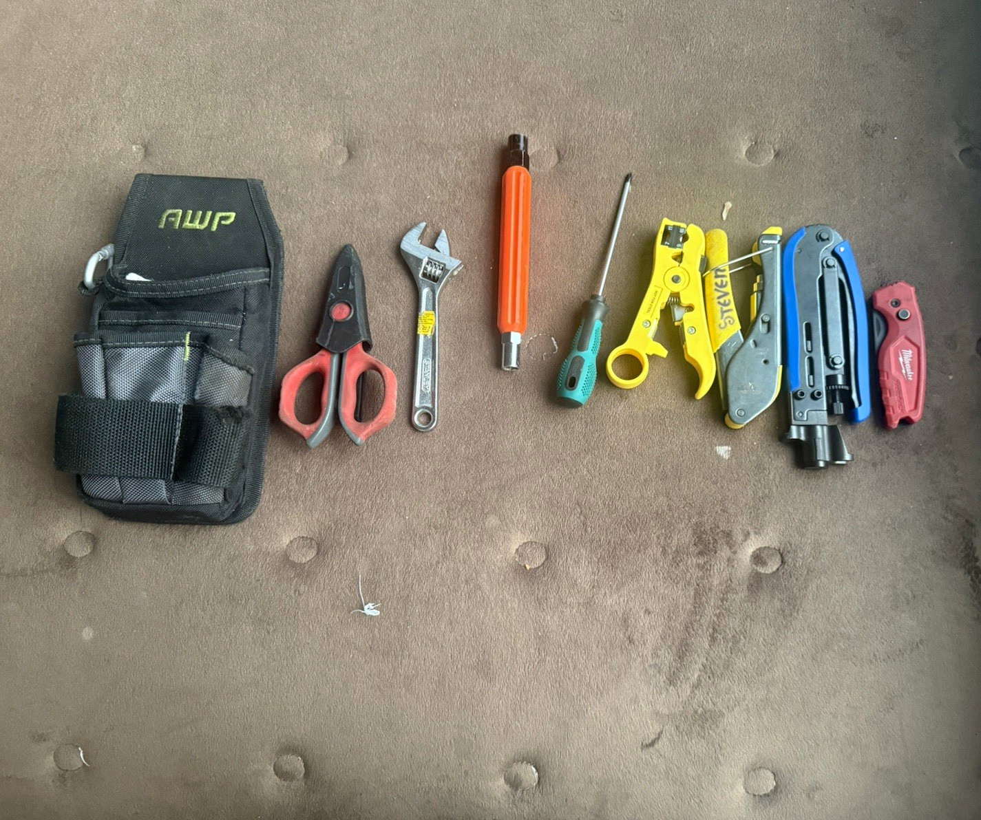 Fluke Small Fabric Tool Pouch with Belt Loop, Black/Gray, Model Tool Pouch