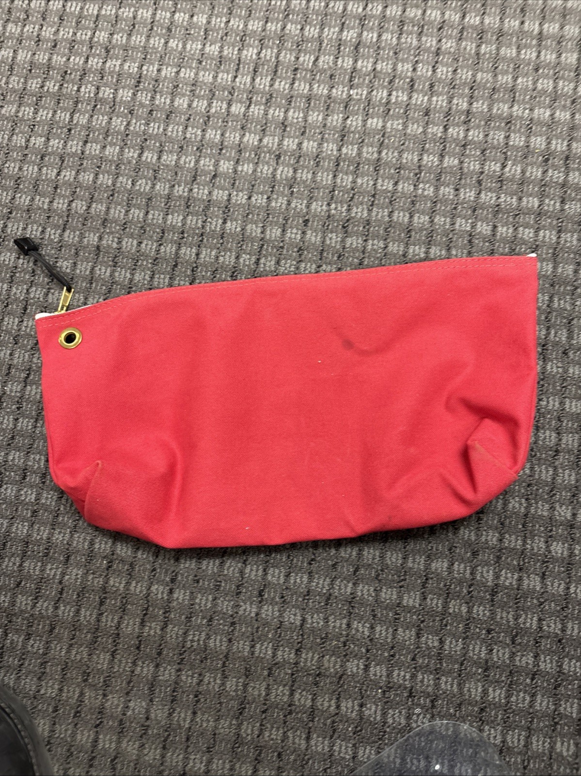 Klein Tools 5539LRED Canvas Bag with Zipper, Large Red