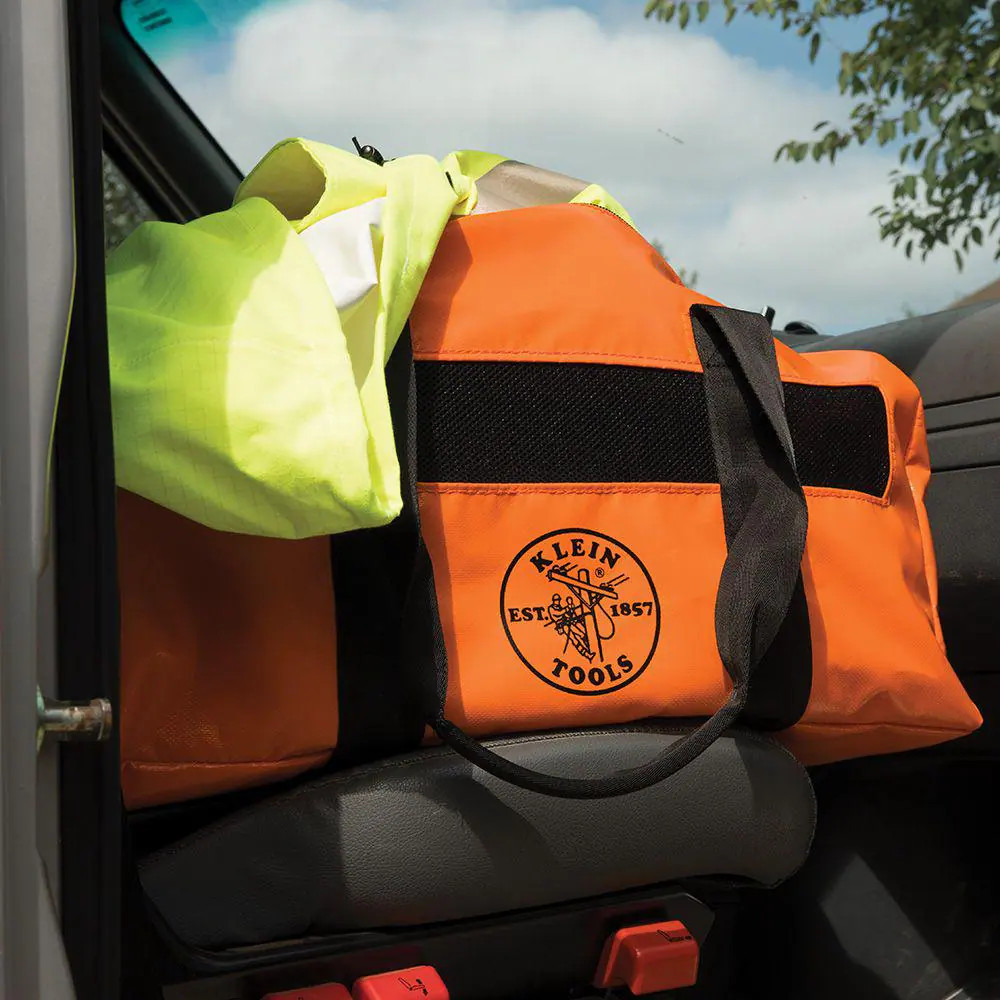 24 In. Lineman Duffel Tool Bag