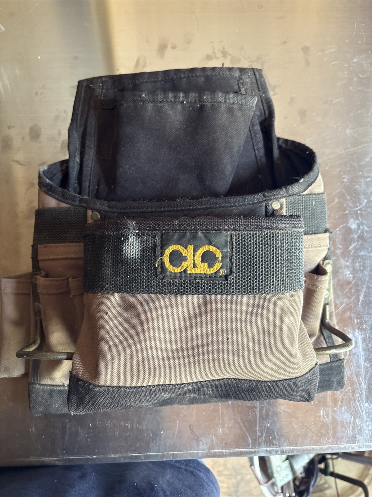 CLC Custom Leathercraft 1823 Nail Tool Belt Bag 8-Pocket Rugged Construction