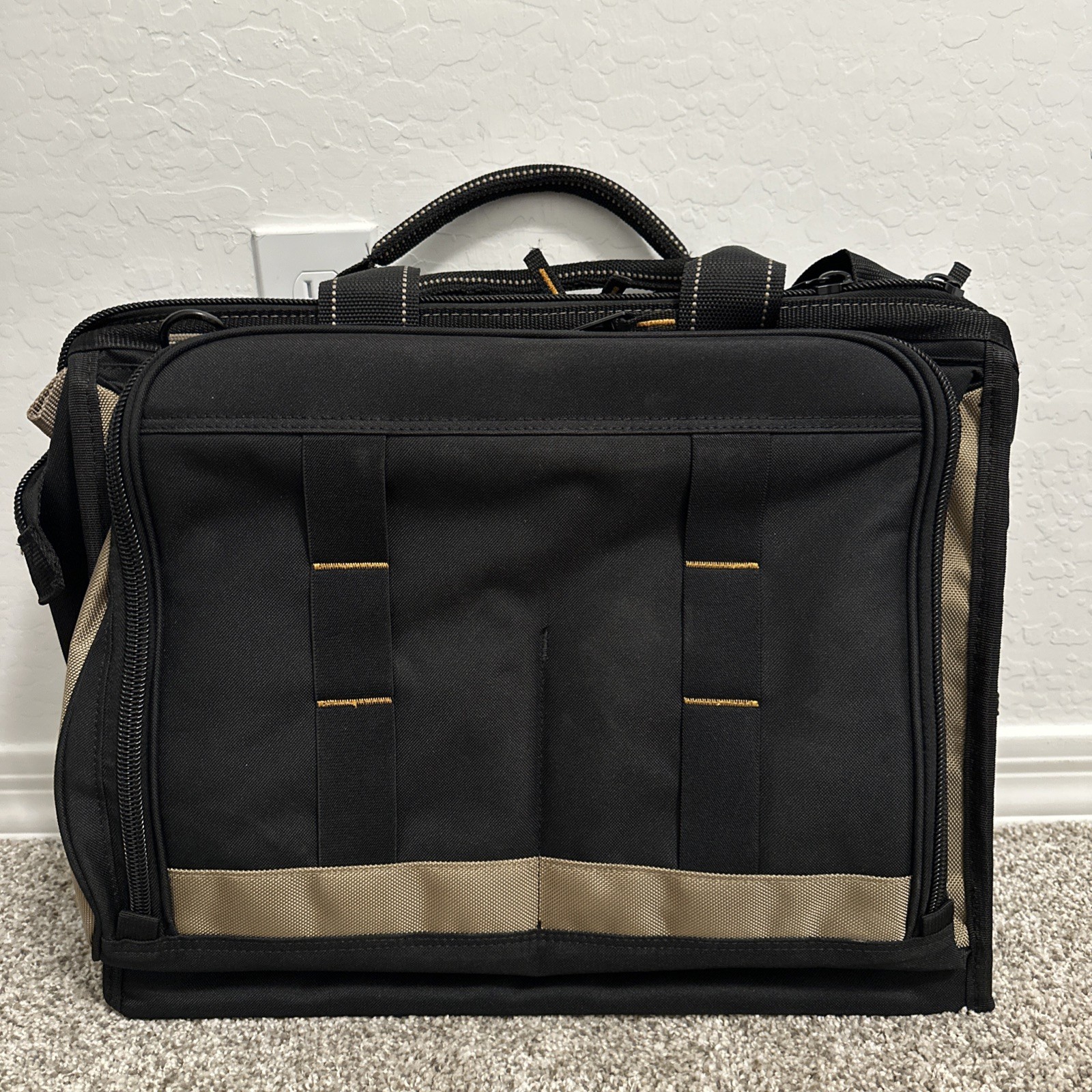 CLC 1539 50 Pocket Large 18″ Multi-Compartment Tool Bag Carrier Shoulder Strap