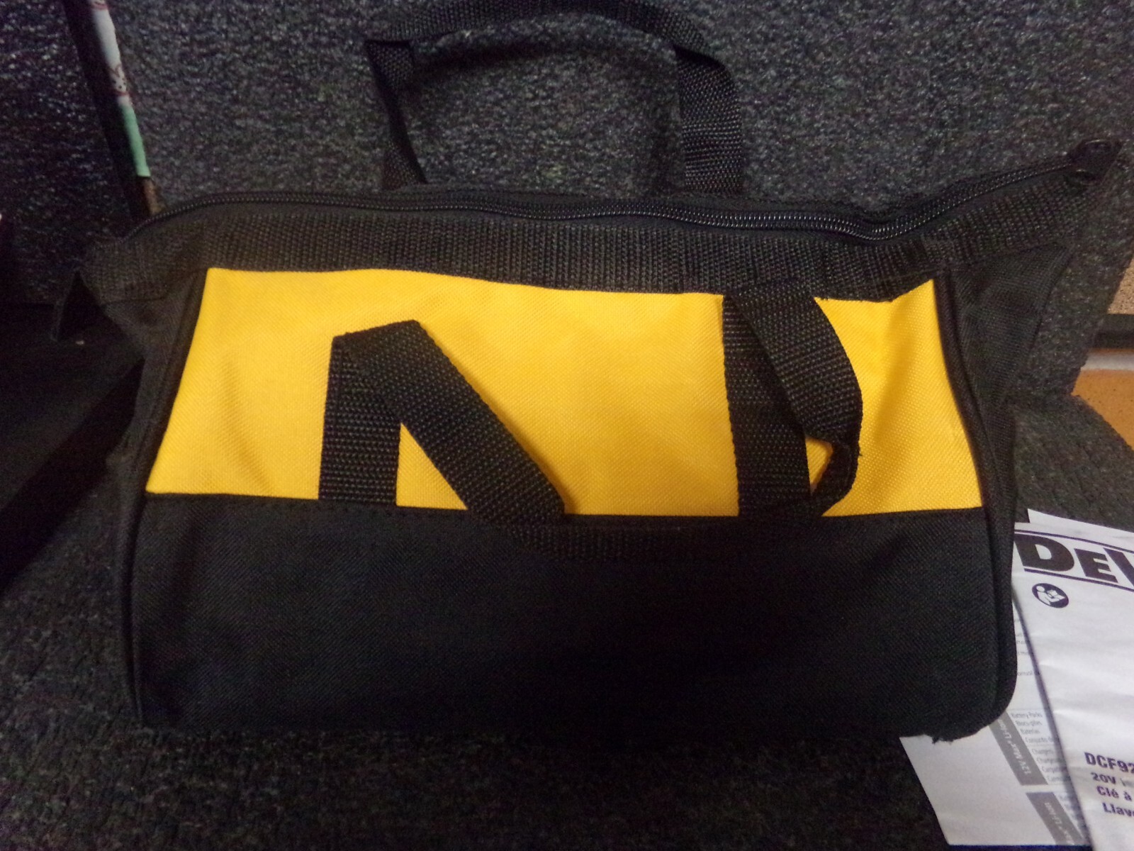 Dewalt Tool Bag 11″ X 9″ X 7″ Drill / Impact (bag only) NEW (C)