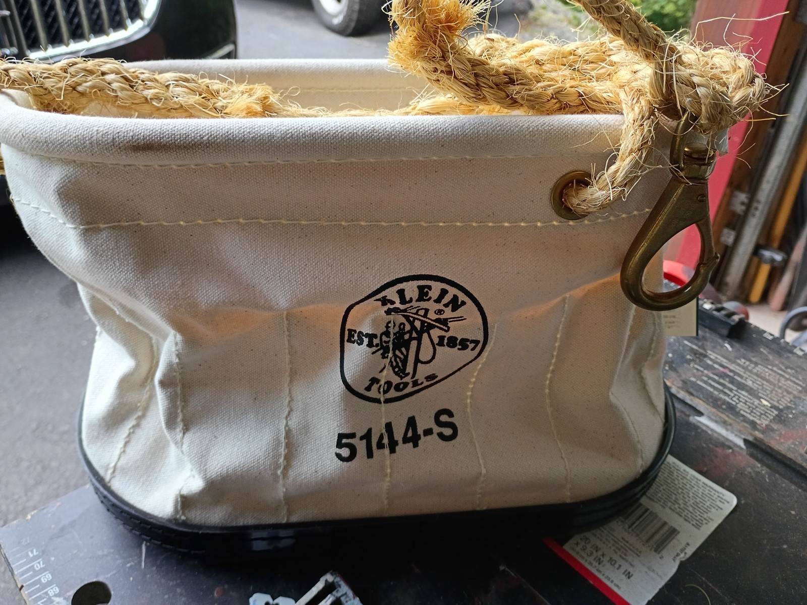 Klein 5144-S Linemans Oval Canvas Tool Bag New Out of Box