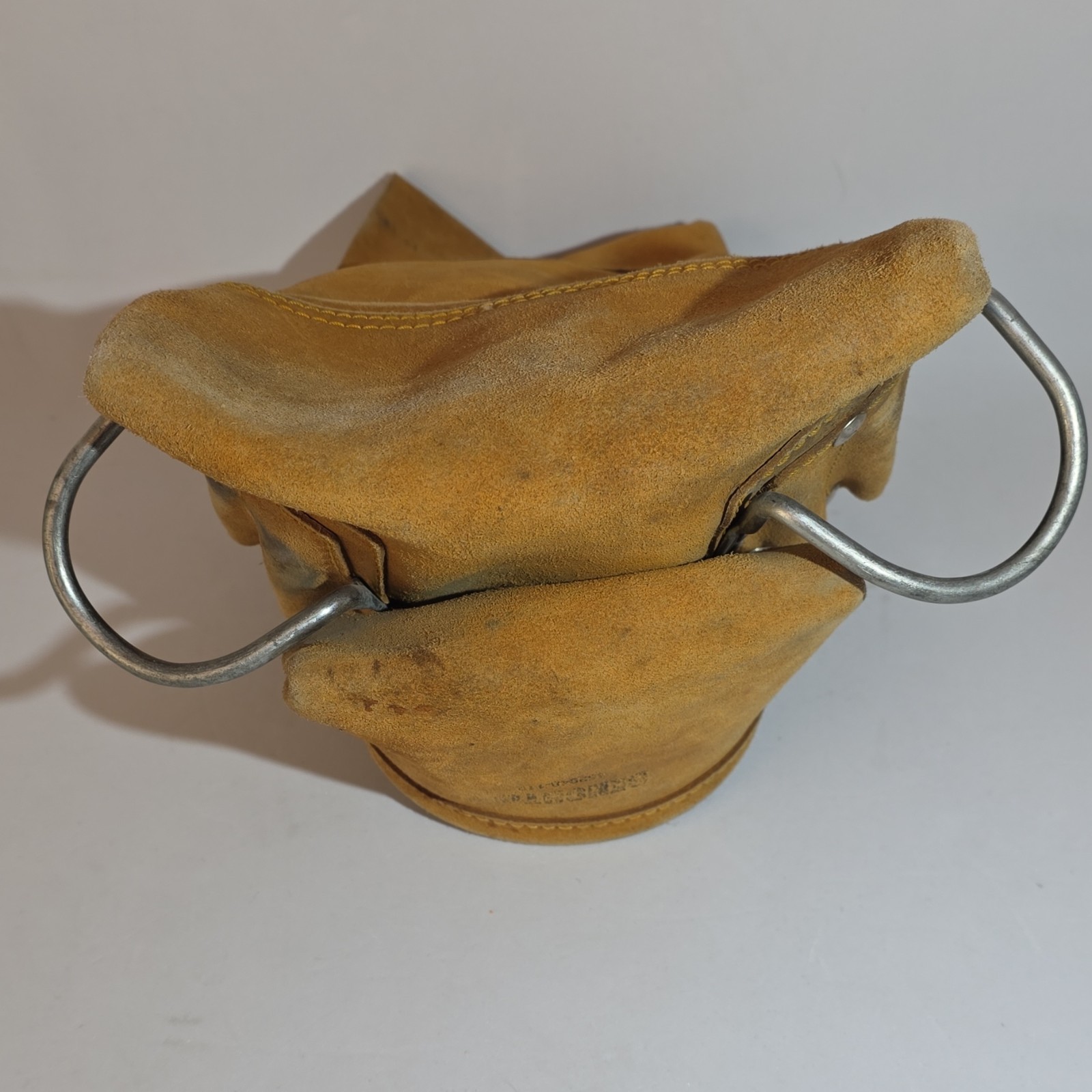Benchtop Leather Tool Pouch w/ Metal Loops Brown