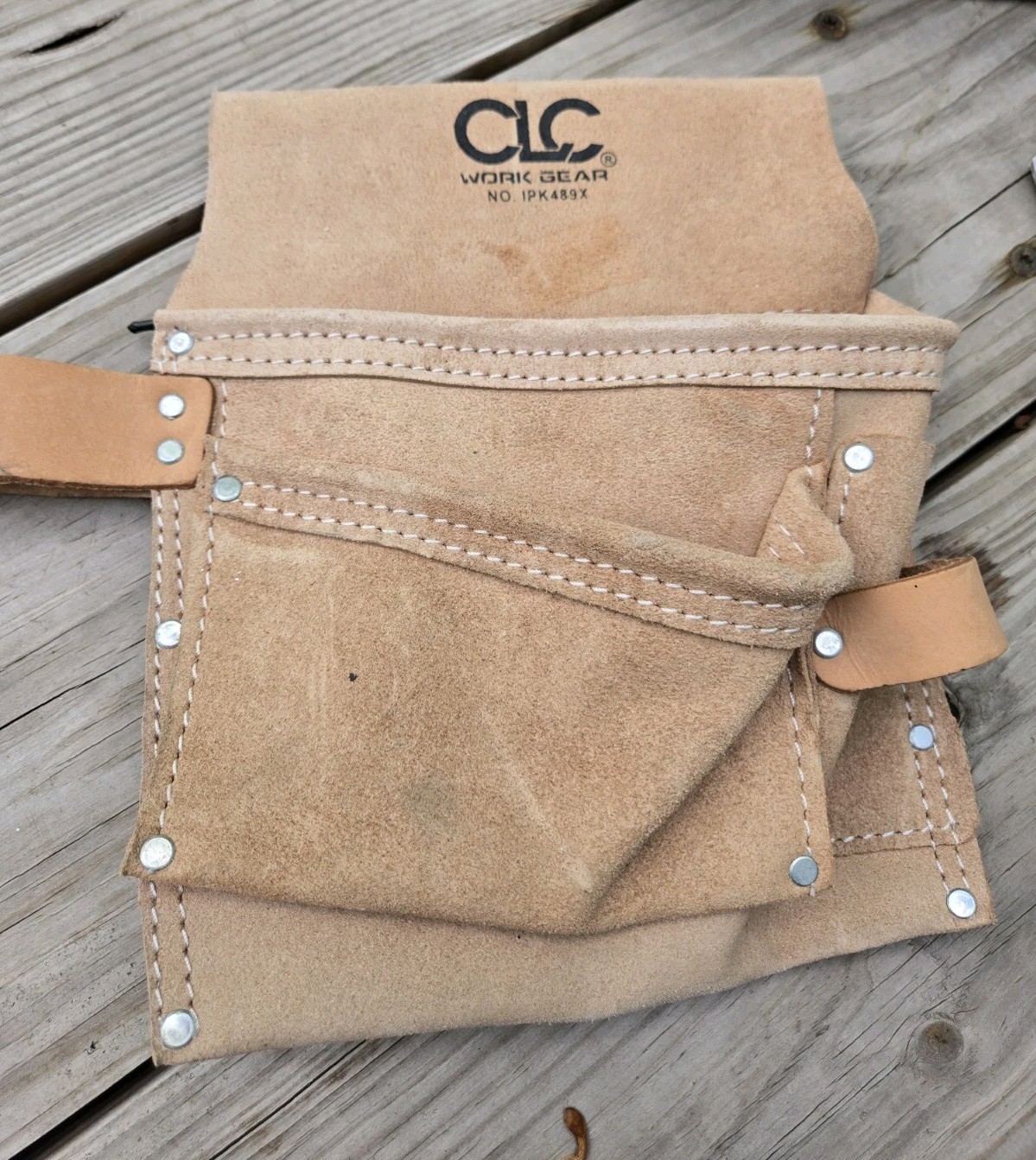 CLC lp489X – 3 Pocket Suede Leather Tool Bag Without Poly Belt, Bag Only