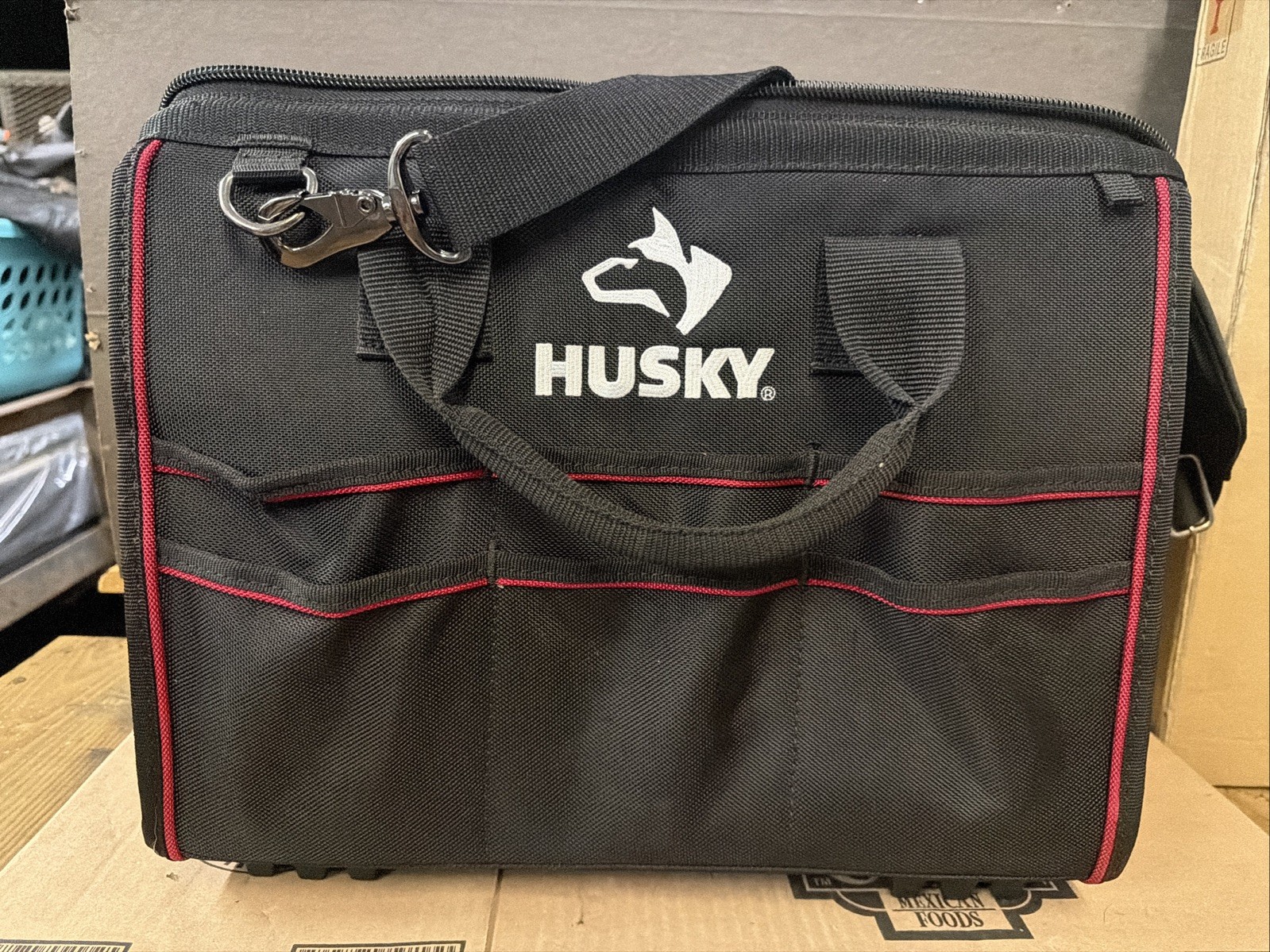 HUSKY 16” Large Mouth Heavy Duty TOOL BAG with Tool Wall Organizers Great Condit