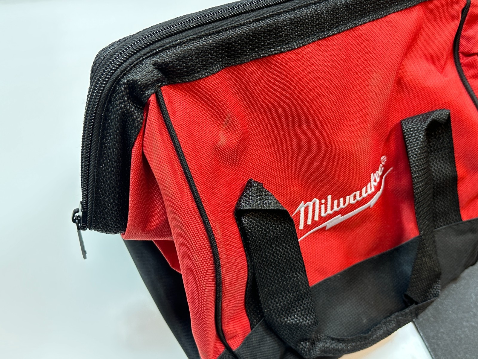 NEW Milwaukee Medium Size Heavy Duty Canvas Contractors Tool Tote Bag