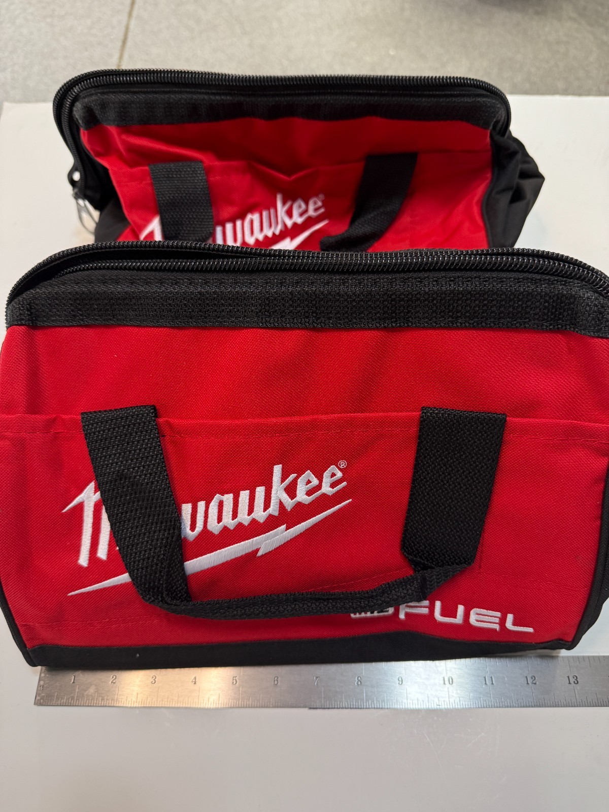 New Milwaukee FUEL M12 13″ Heavy Duty Contractors Tool Bag M18 13″ x 9″ x 10″