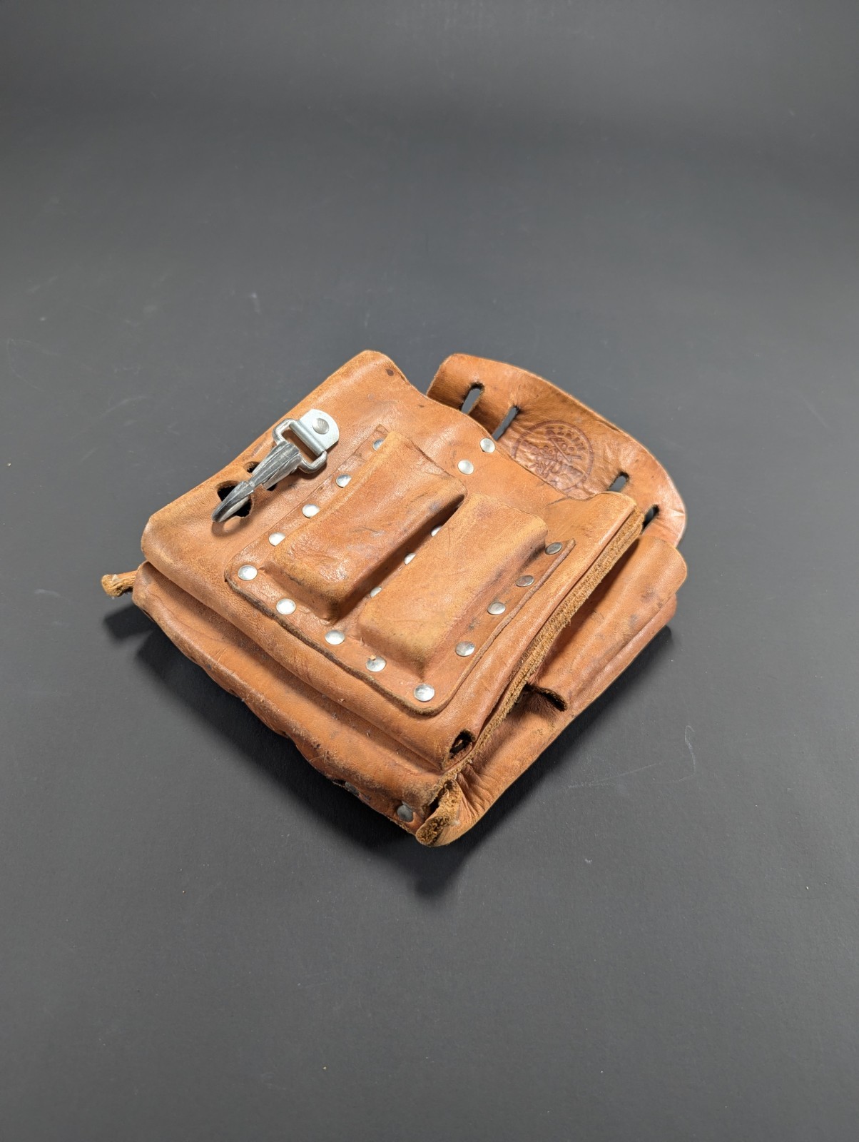 Klein Tools 5165 10 Pocket Tan Leather Tool Pouch Electrician lineman’s pouch