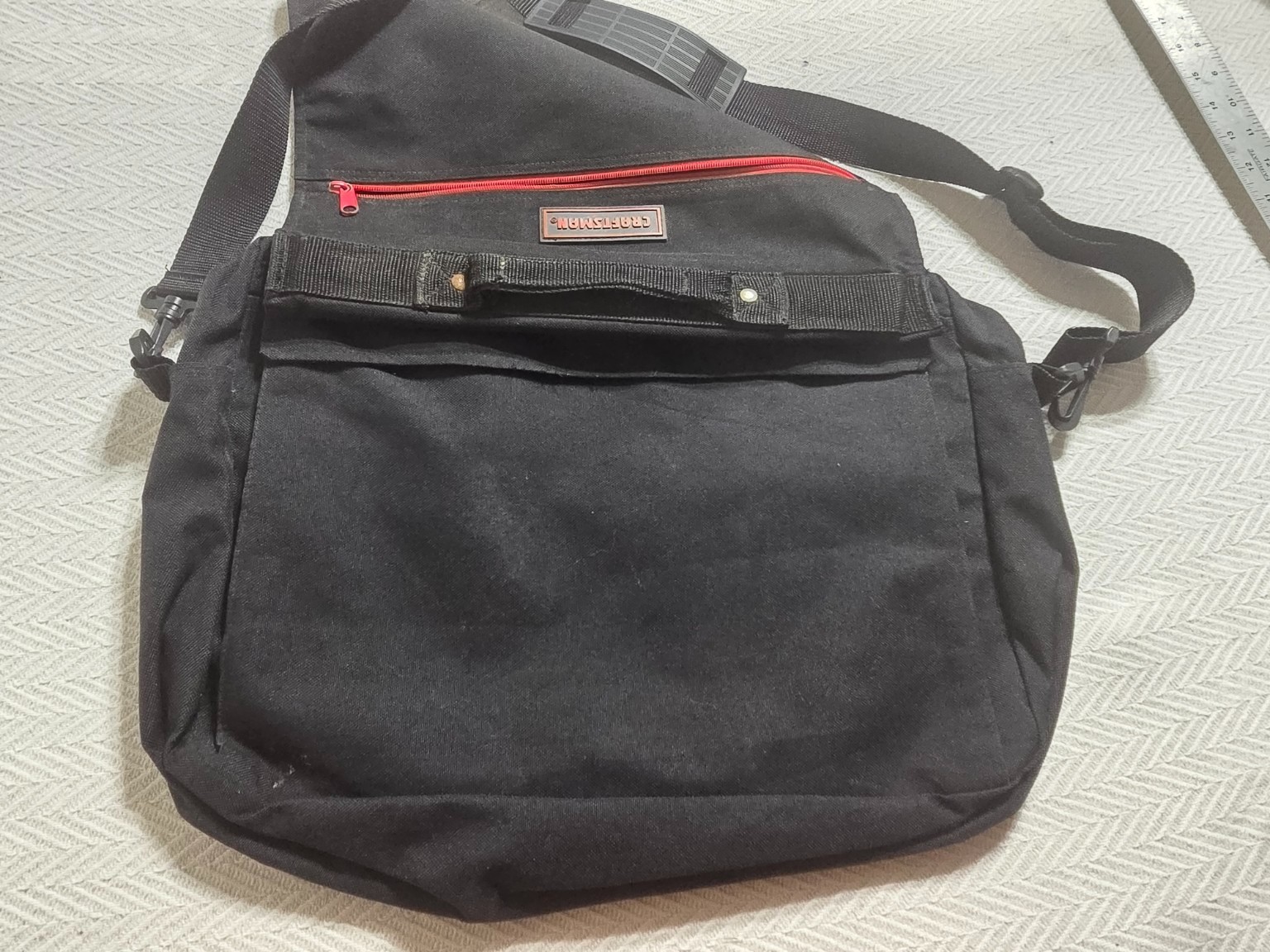 Craftsman Tool Messenger Bag Black Red Shoulder Strap Organizer 20 Inch