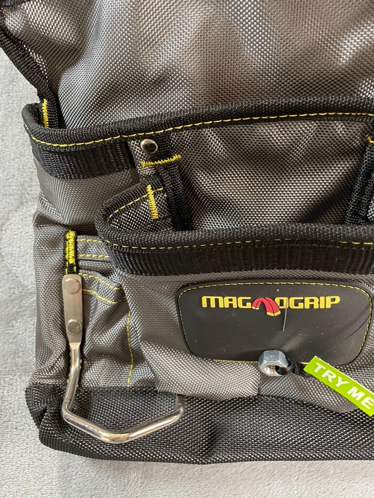Magno Grip Tool Storage 12 in. 10-Pocket Magnetic Tool Pouch No Belt