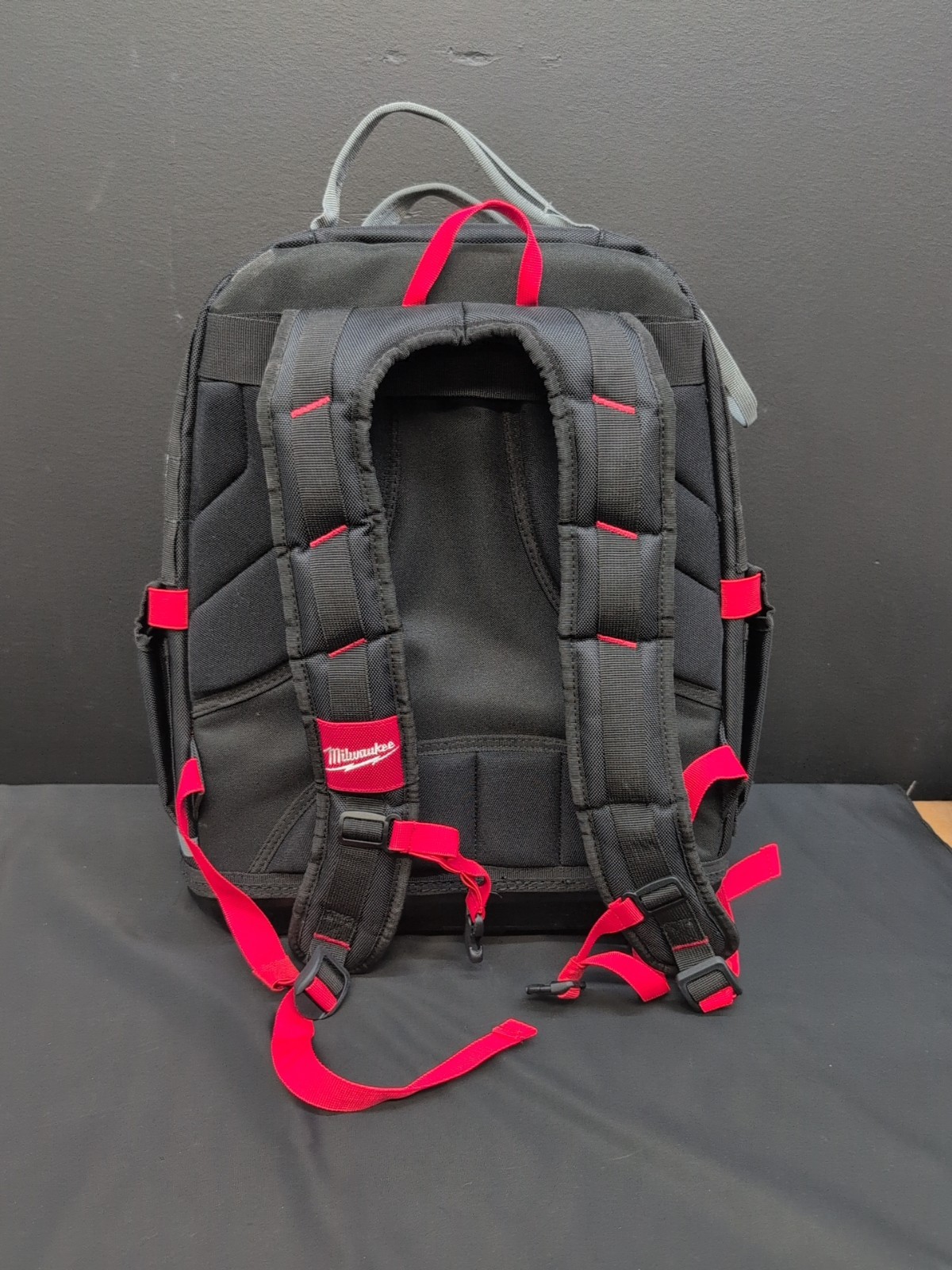 Milwaukee 48 Pocket Tear-Resistant Packout Modular Storage Backpack 48-22-8301