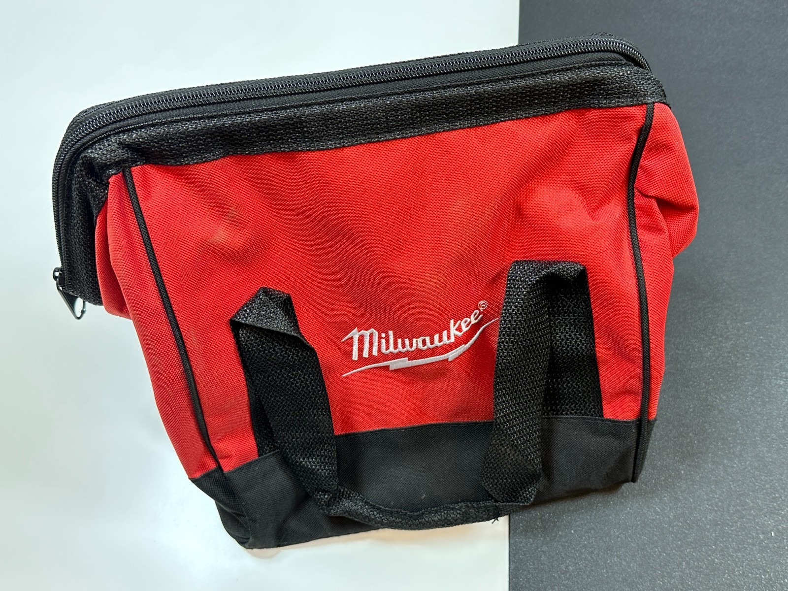 NEW Milwaukee Medium Size Heavy Duty Canvas Contractors Tool Tote Bag