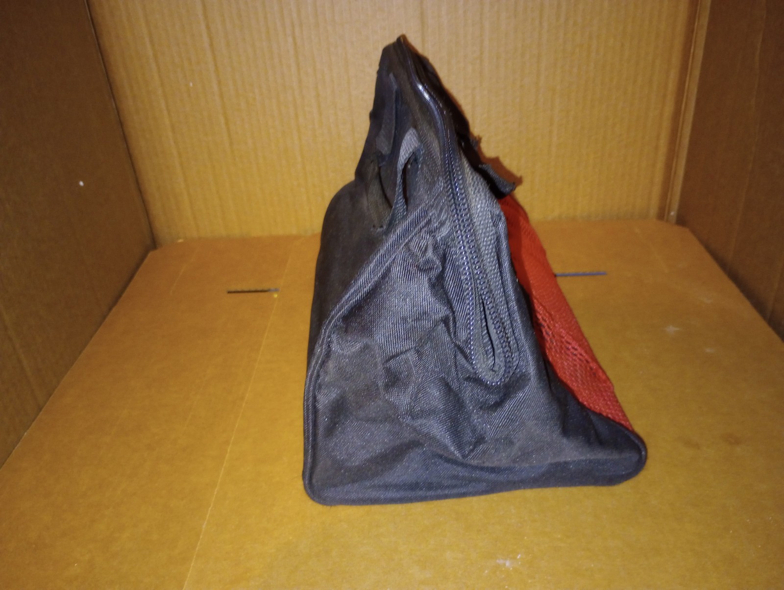 Craftsman 13″ Large Mouth Tool Bag – Black/Red