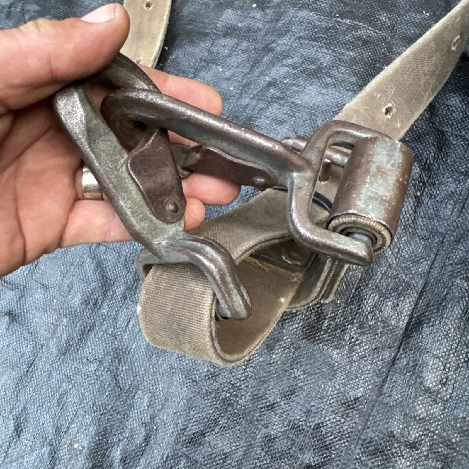 Klein Tools 5266N20 Lineman Belt Size 37 To 45