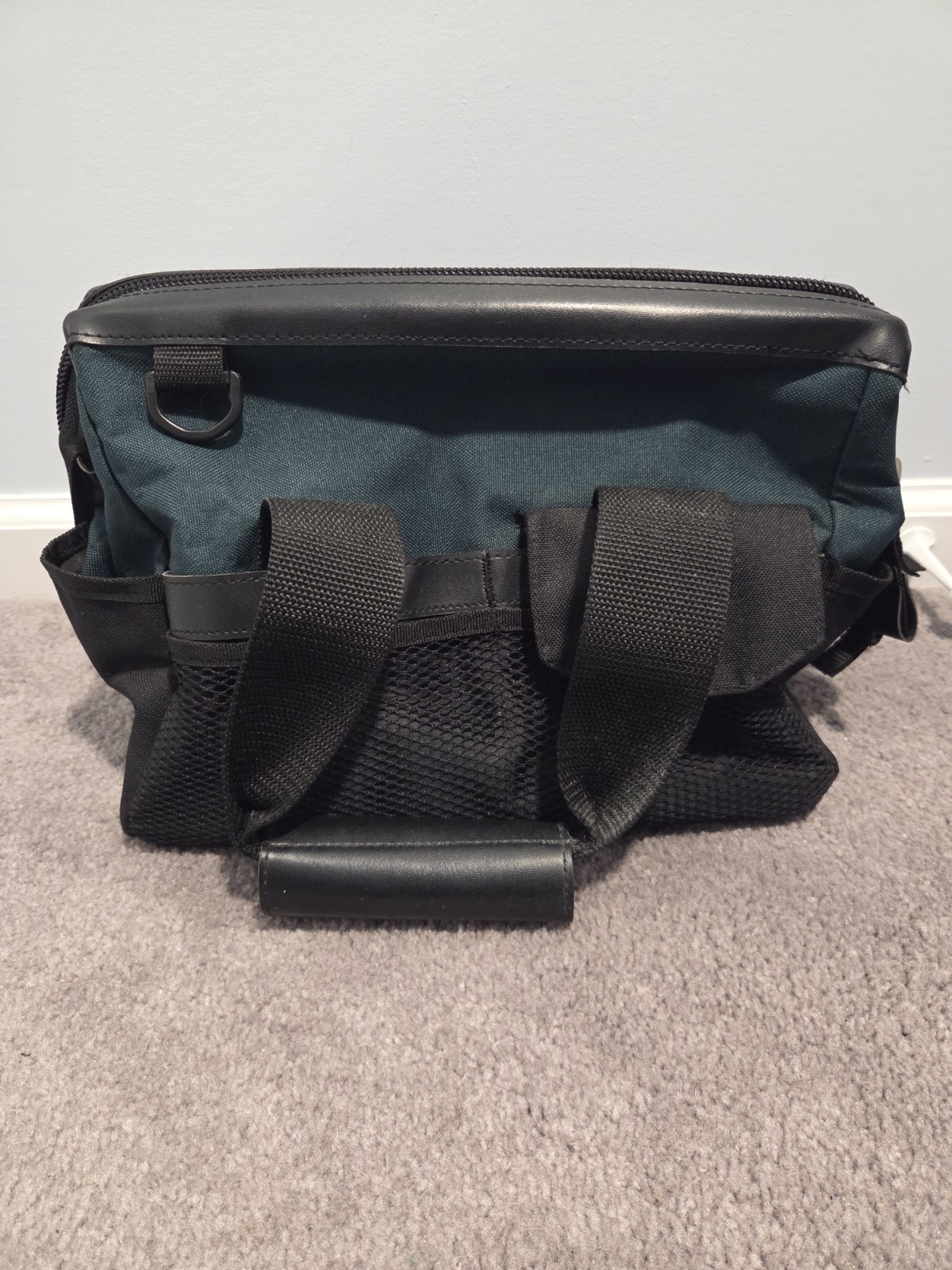 Craftsman 12″ Wide Mouth Accordion Style Zippered Tool Bag 12″x9″x7″ Green Black