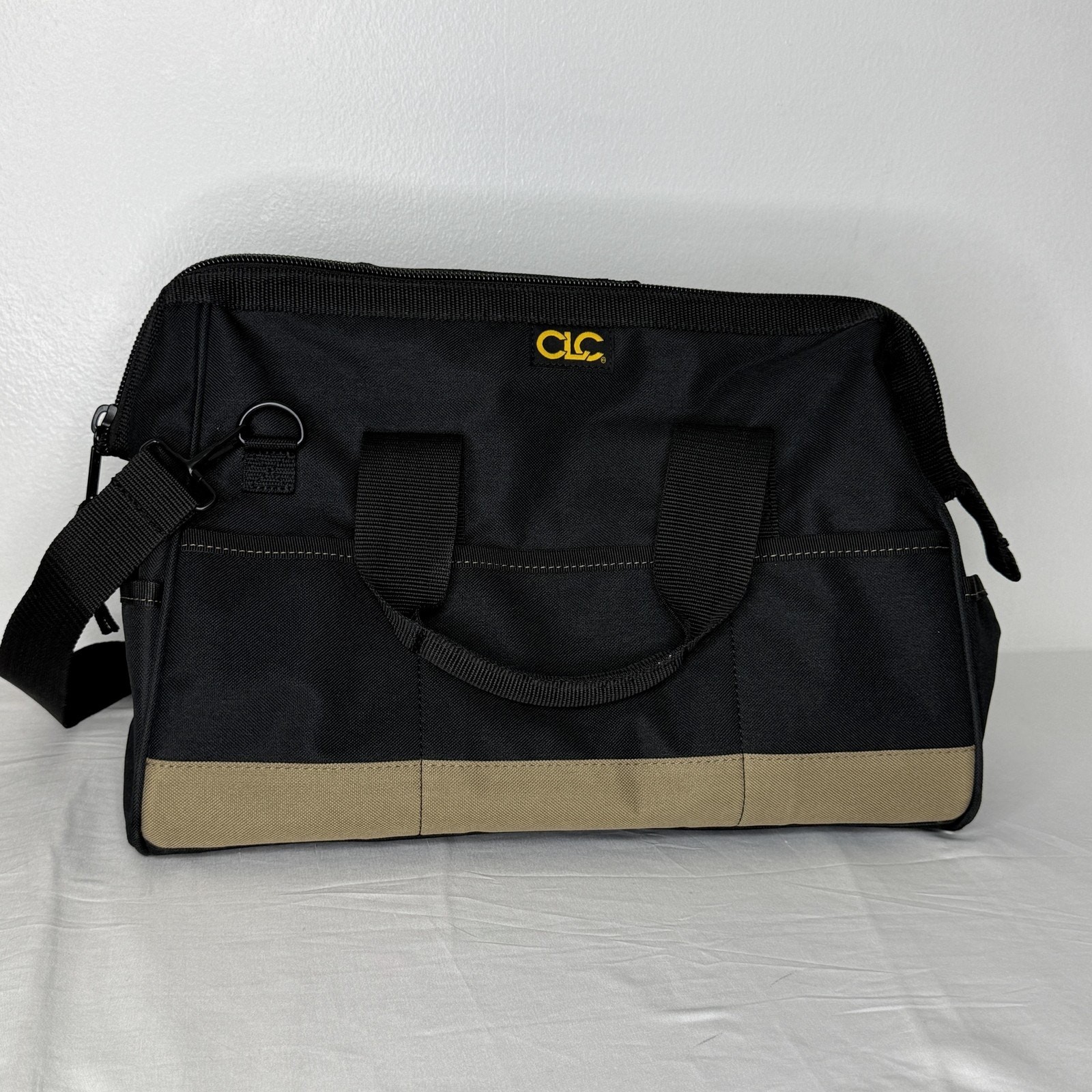 CLC Black Medium Tool Bag Shoulder Strap Fabric Organizer Pockets Heavy Duty