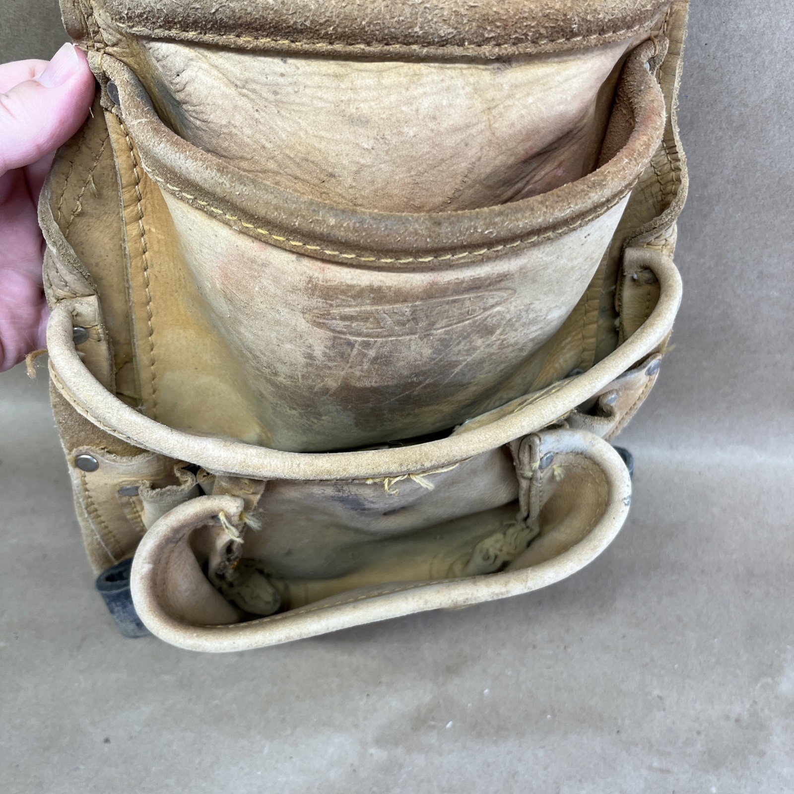 AWP American Work Leather Tool Pouch Carpenter Construction Handyman *SEE PIX