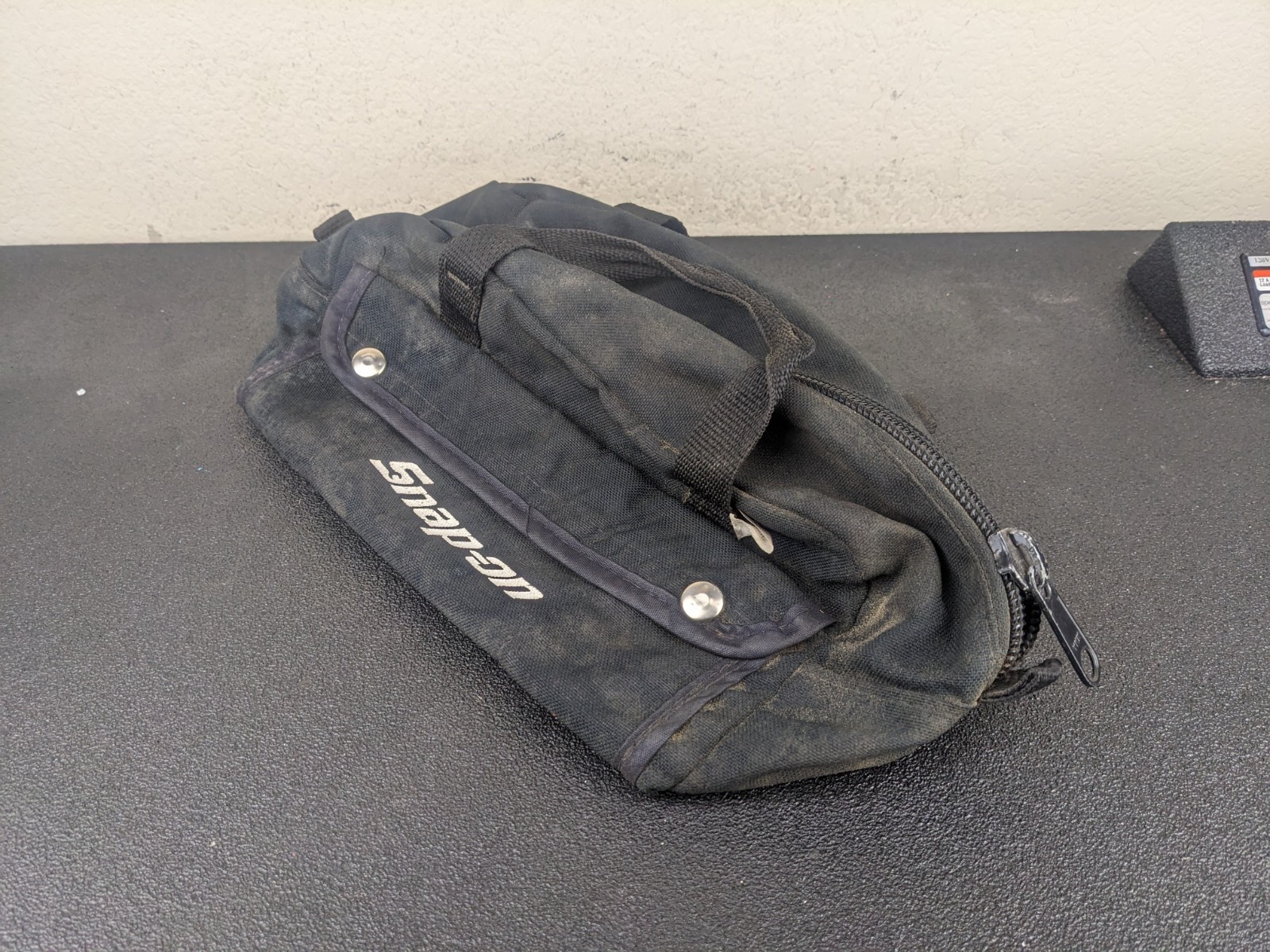 #bp496 Snap-on Small Black Fabric Tool Bag Zipper Closure with Handle 13x6x6″