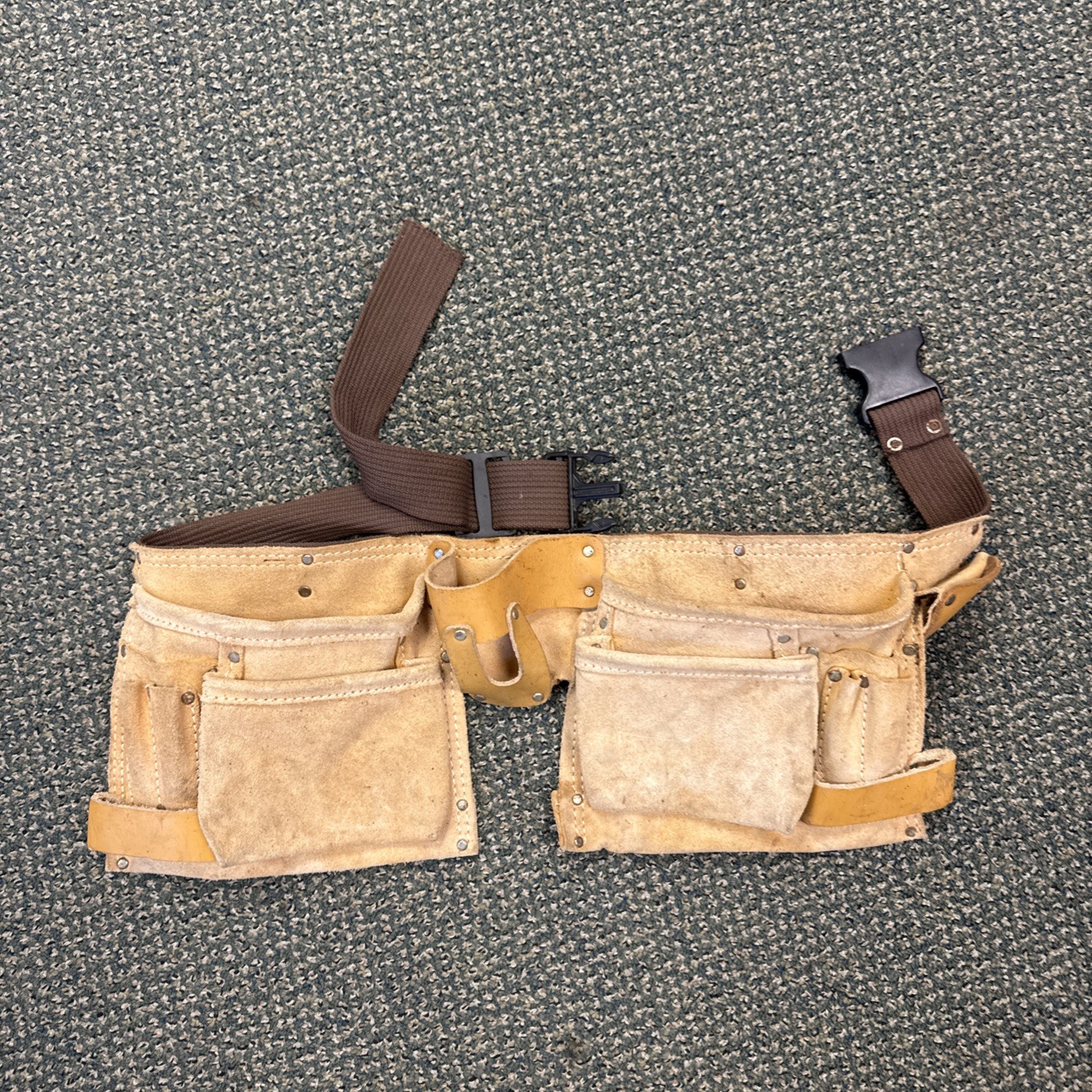 Vintage Unknown Brand Heavy Split Cowhide Leather Tool Belt 12 Pocket Unbranded