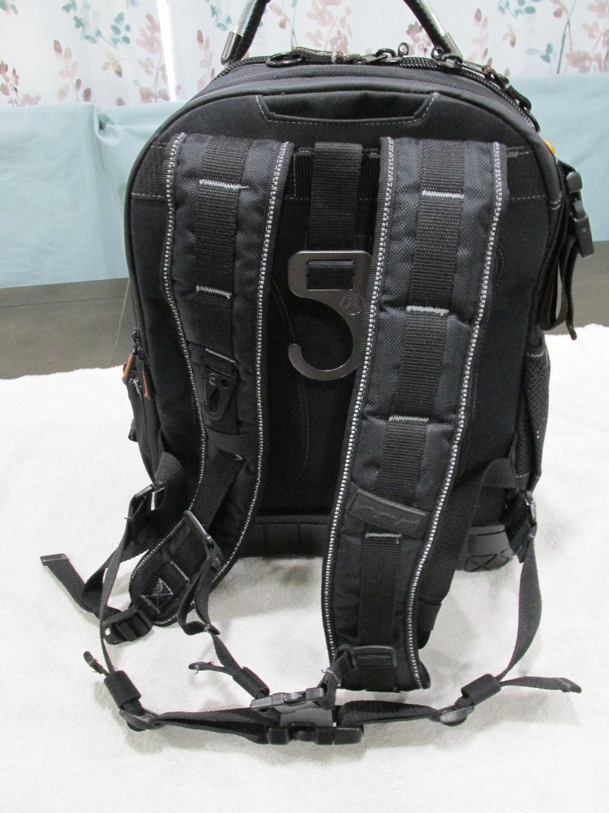 Welkinland Tool Bag Backpack 77 Pockets
