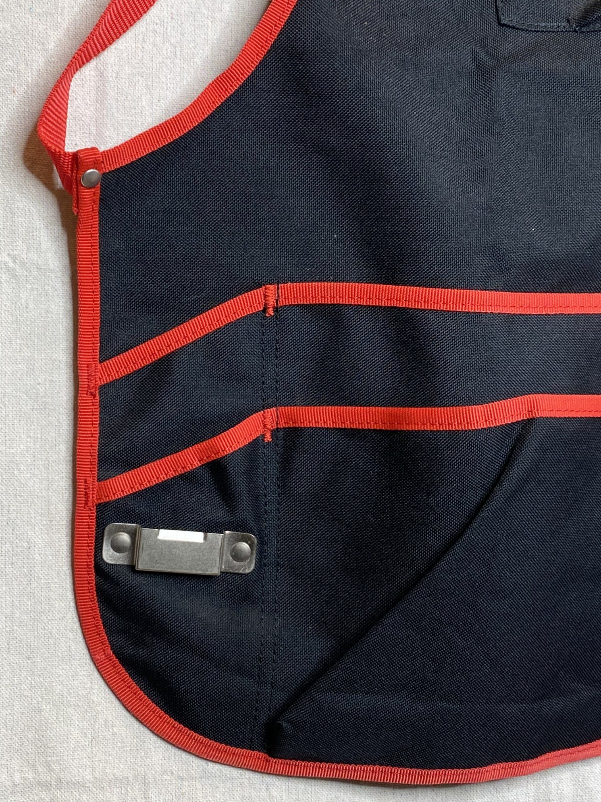 Husky Workshop Apron Heavy Canvas Black Red Work Shop Home Crafts Tools Pockets