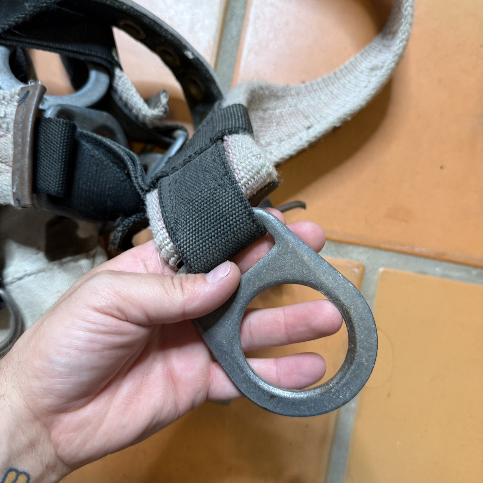 Tool Belt with Klein Tools 5416T Bolt Bag Canvas Tool Pouch Iron Steel Worker