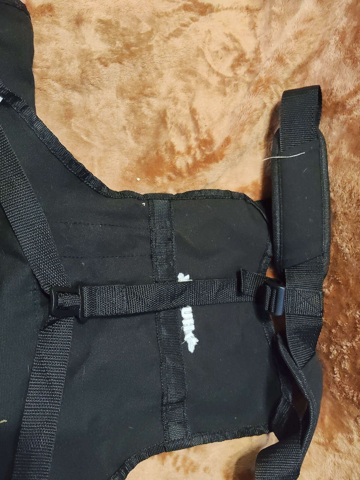 Husky Tools 23 Inch 16 Pocket Black Canvas Bib Tool Apron Workshop Equipment