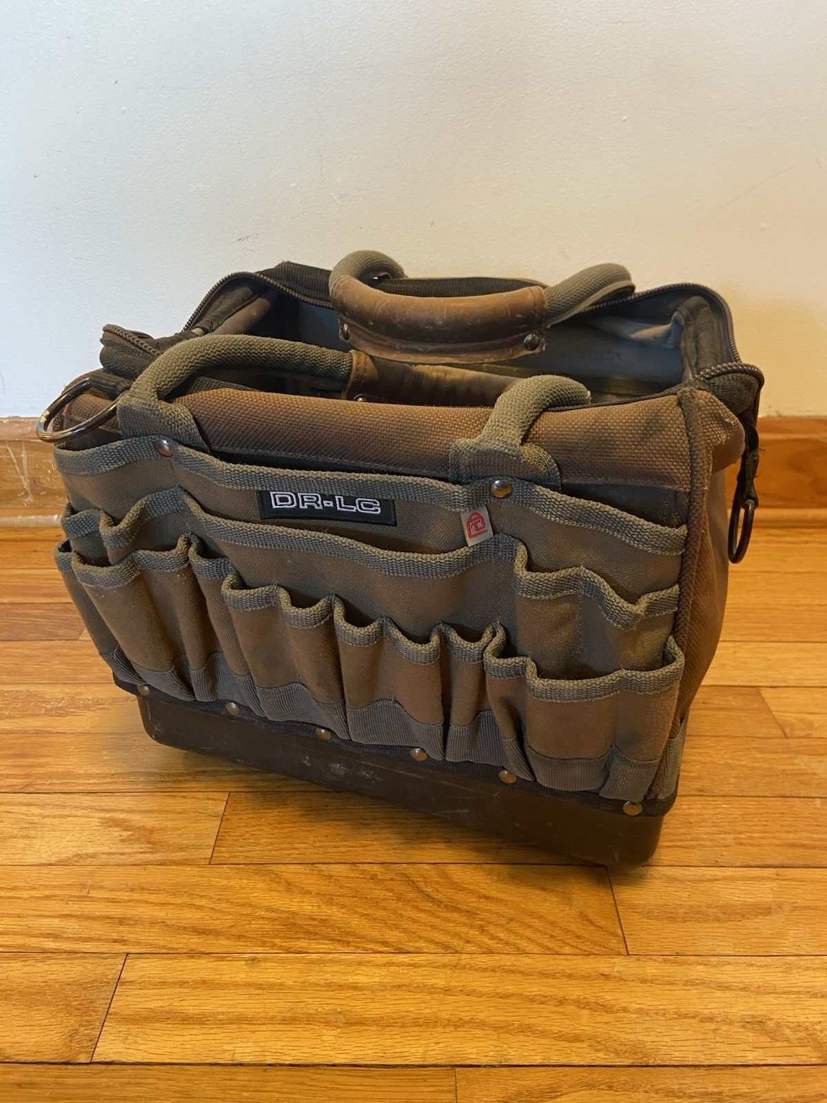 Veto Pro Pac DR-LC Tool Bag Medium Nylon Padded Handle Brown Heavy Duty