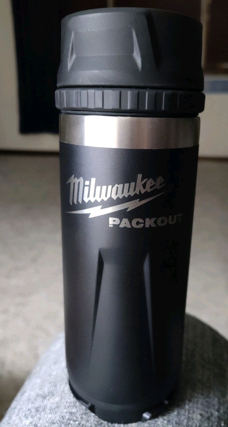 Milwaukee 18Oz Insulated Mug Bottle Black Packout 48-22-8395B