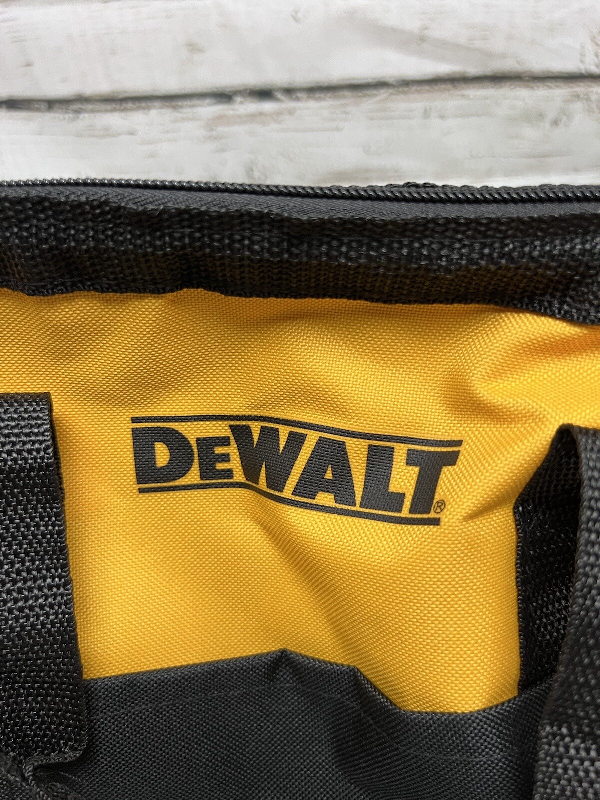 Dewalt Tools Medium Canvas Tool Bag Carrying Case With Straps N037466 – NEW