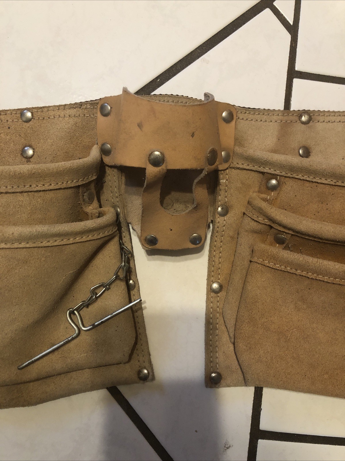 Leather Carpenter Tool Belt Unbranded Heavy Duty USA Made 7 Pockets Adjustable