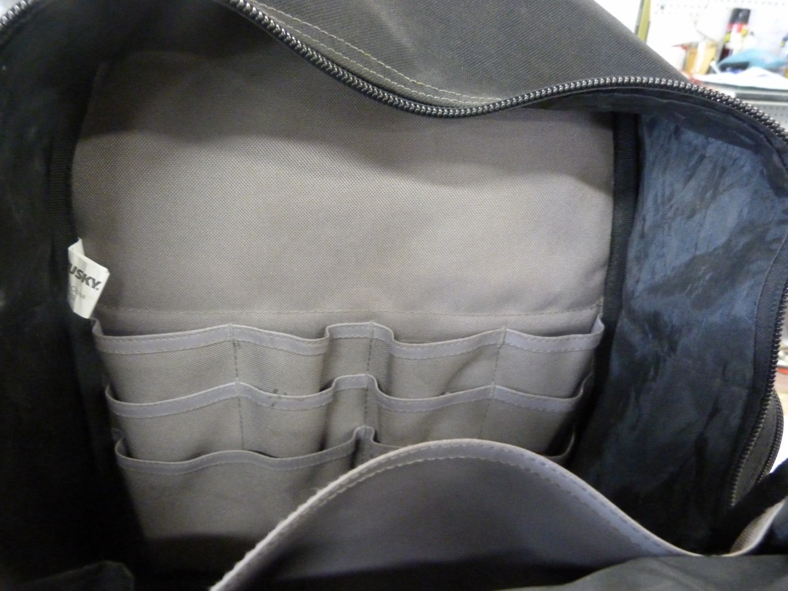 Husky Pro Tool Backpack Heavy Duty Rubber Bottom Storage Bag (H-68003-03)