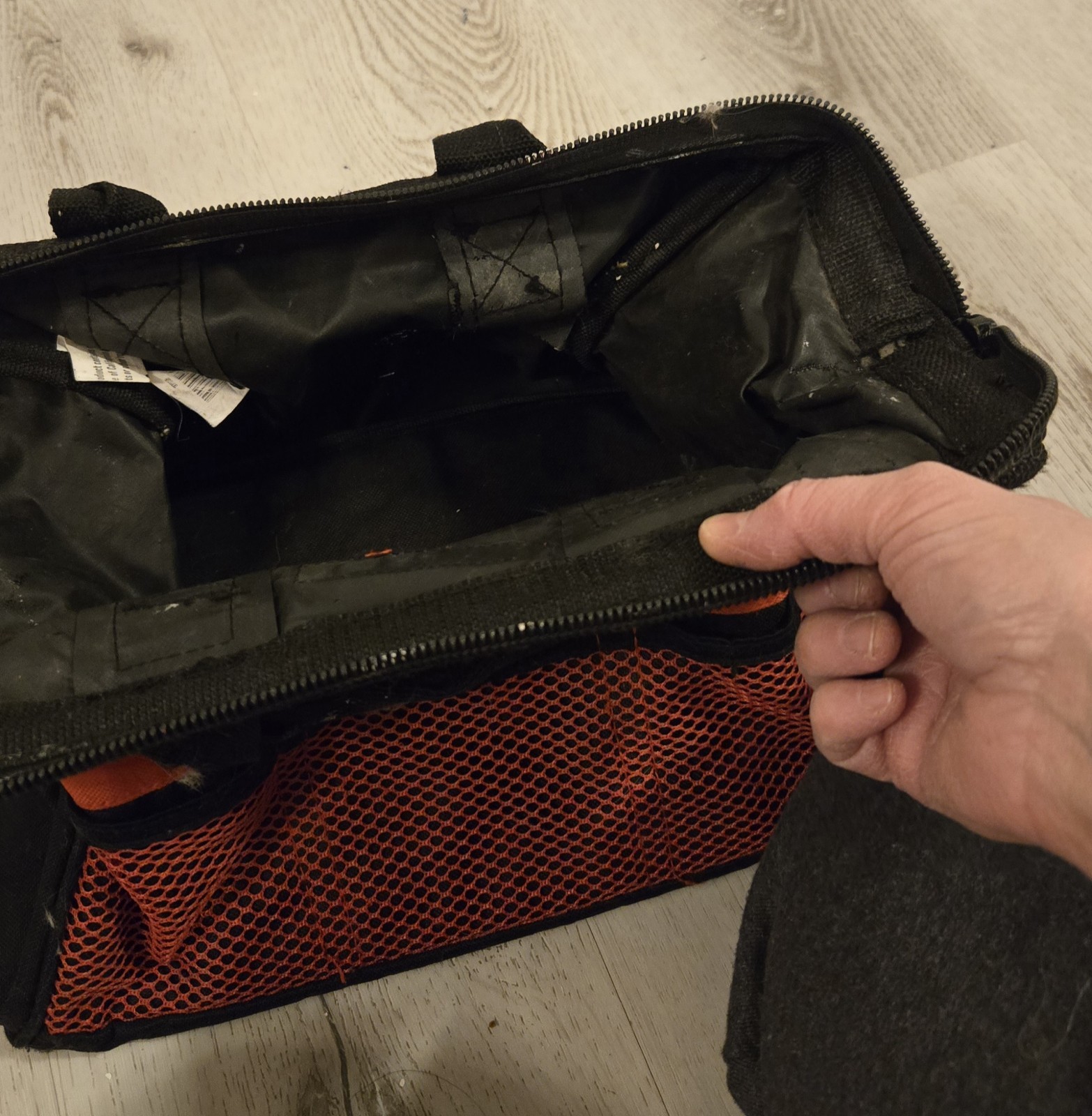 Craftsman 13″ Large Mouth Tool Bag – Black/Red