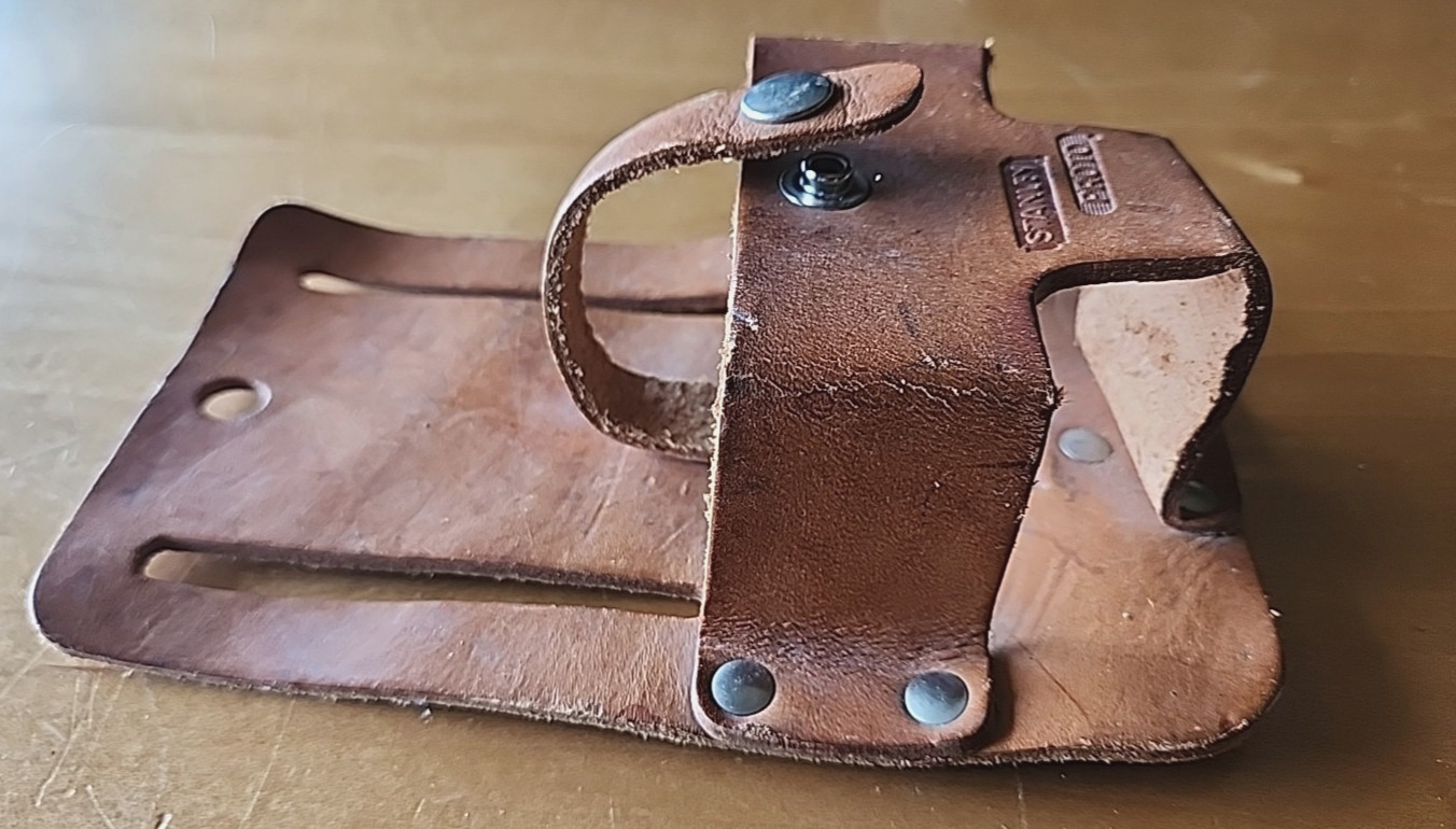 Stanley Proto Leather Tape Measure Holster Tool Work Belt Holder Brown