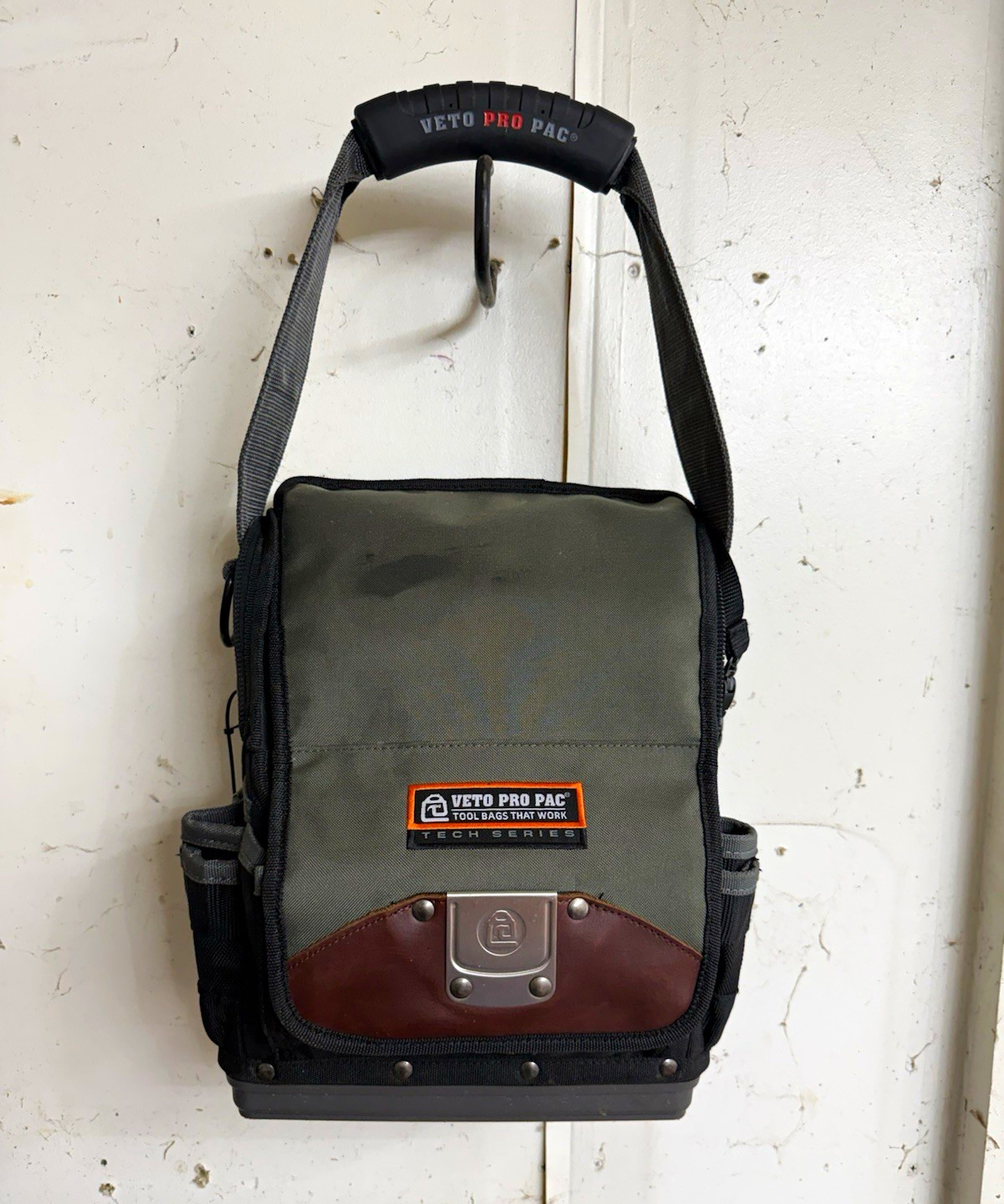 Veto Pro Pac TP-XXL Tool Bag Gray/Black Nylon With Handle, XL