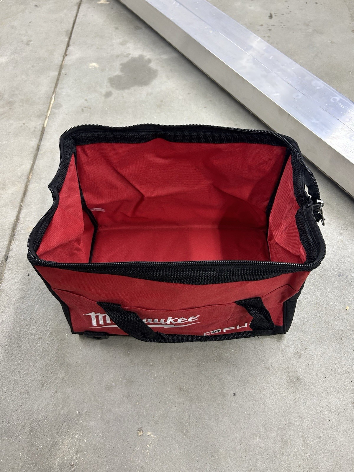 Milwaukee M18 Fuel Tool Bag 16in Long 10in Tall 10 In Wide