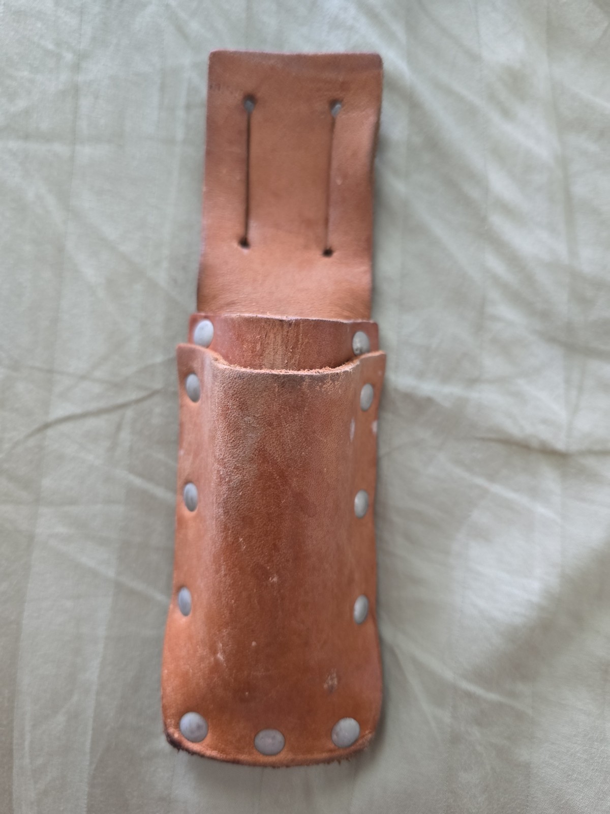 UNBRANDED Heavy Duty Leather Tool Sheath Pouch Belt Attachment !!