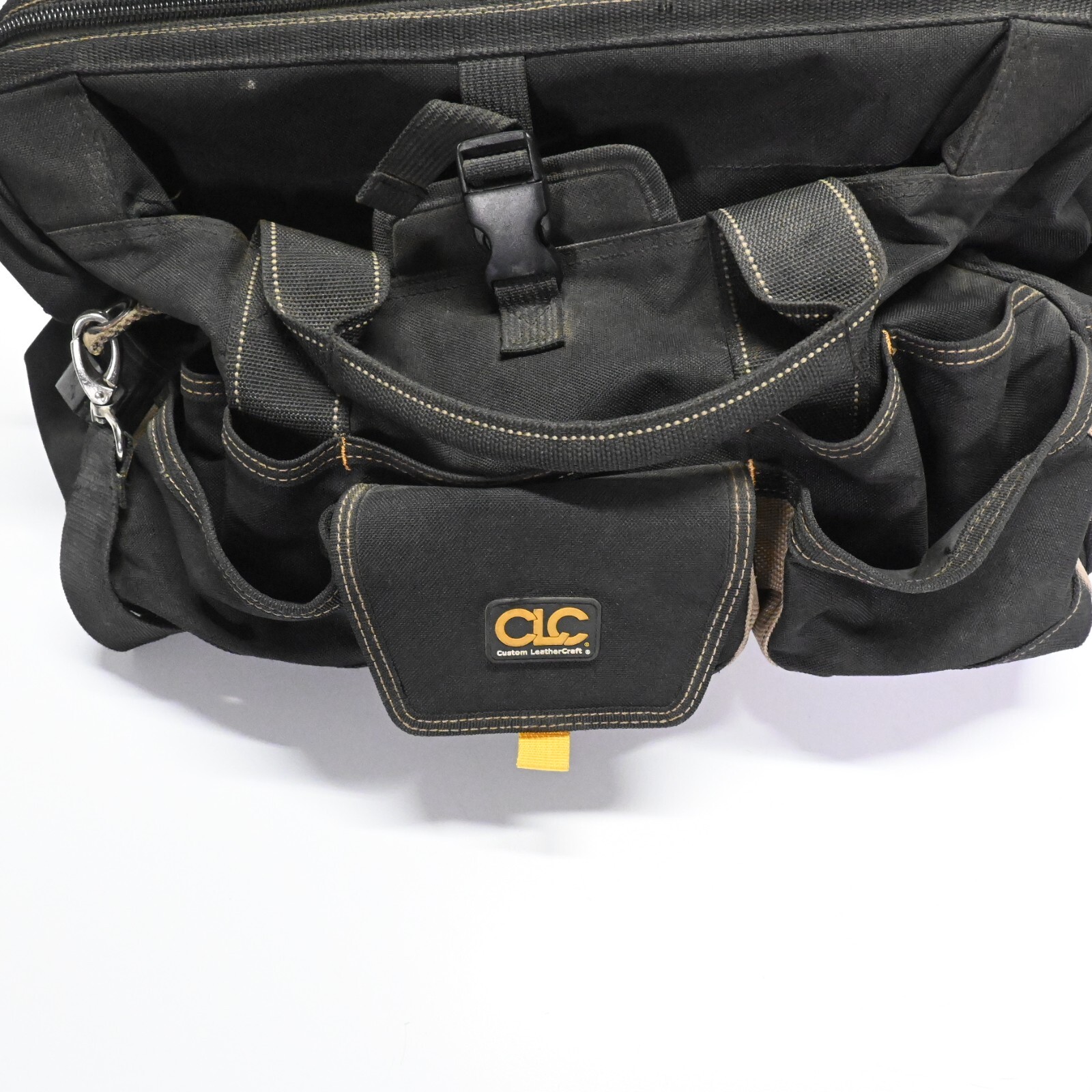 CLC 1535 Tan/Black Polyester 37-Pocket Tote Bag 18 in. with Top Plastic Tray